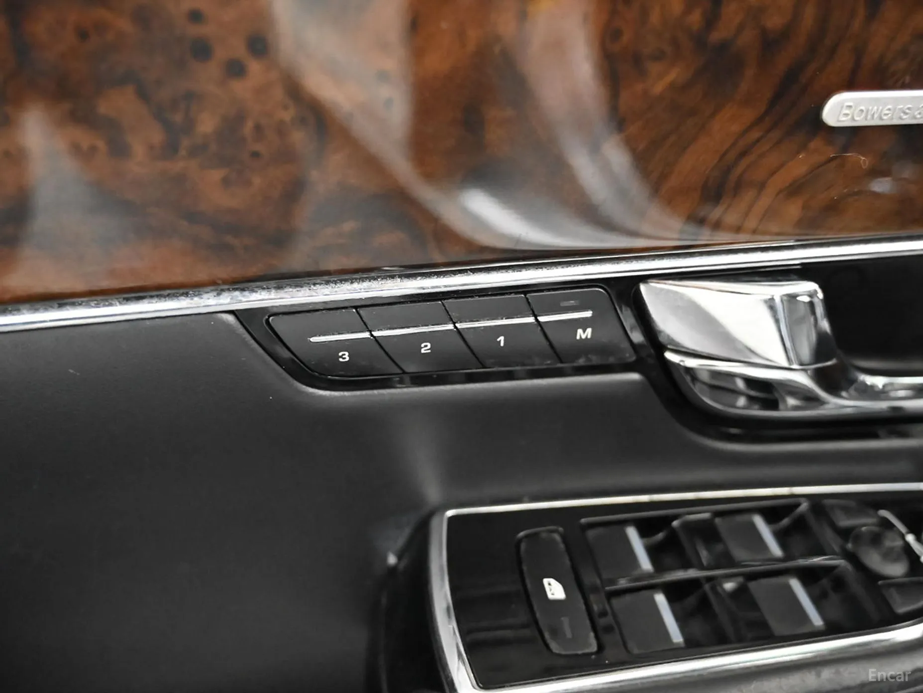 Jaguar All New XJ превью 17