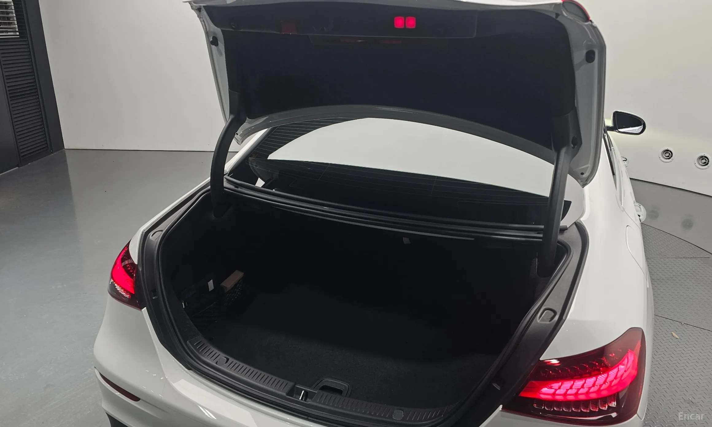 Mercedes Benz E-Class W213 превью 20
