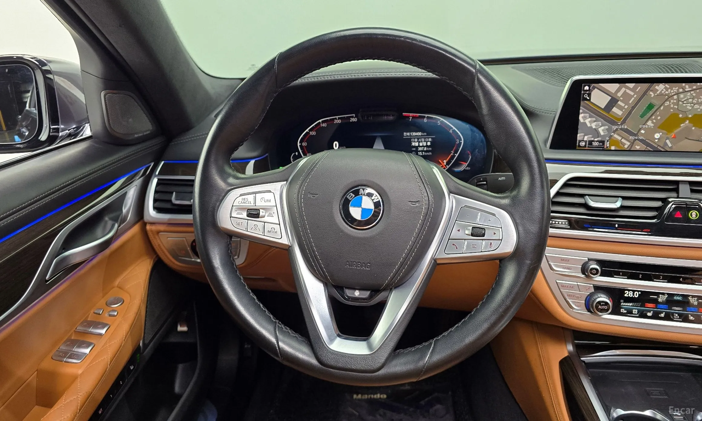 BMW 7 Series (G11) превью 13