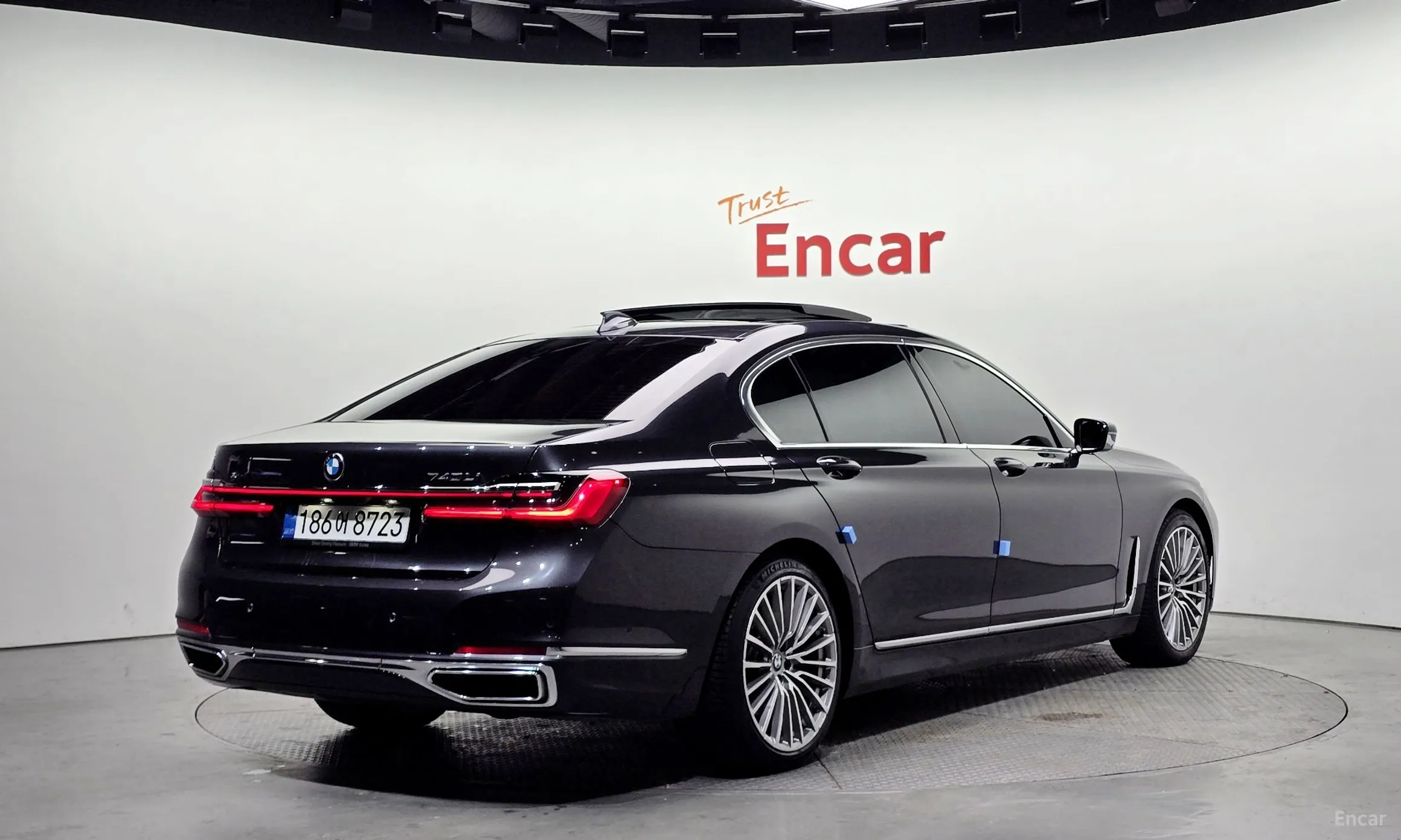 BMW 7 Series (G11)