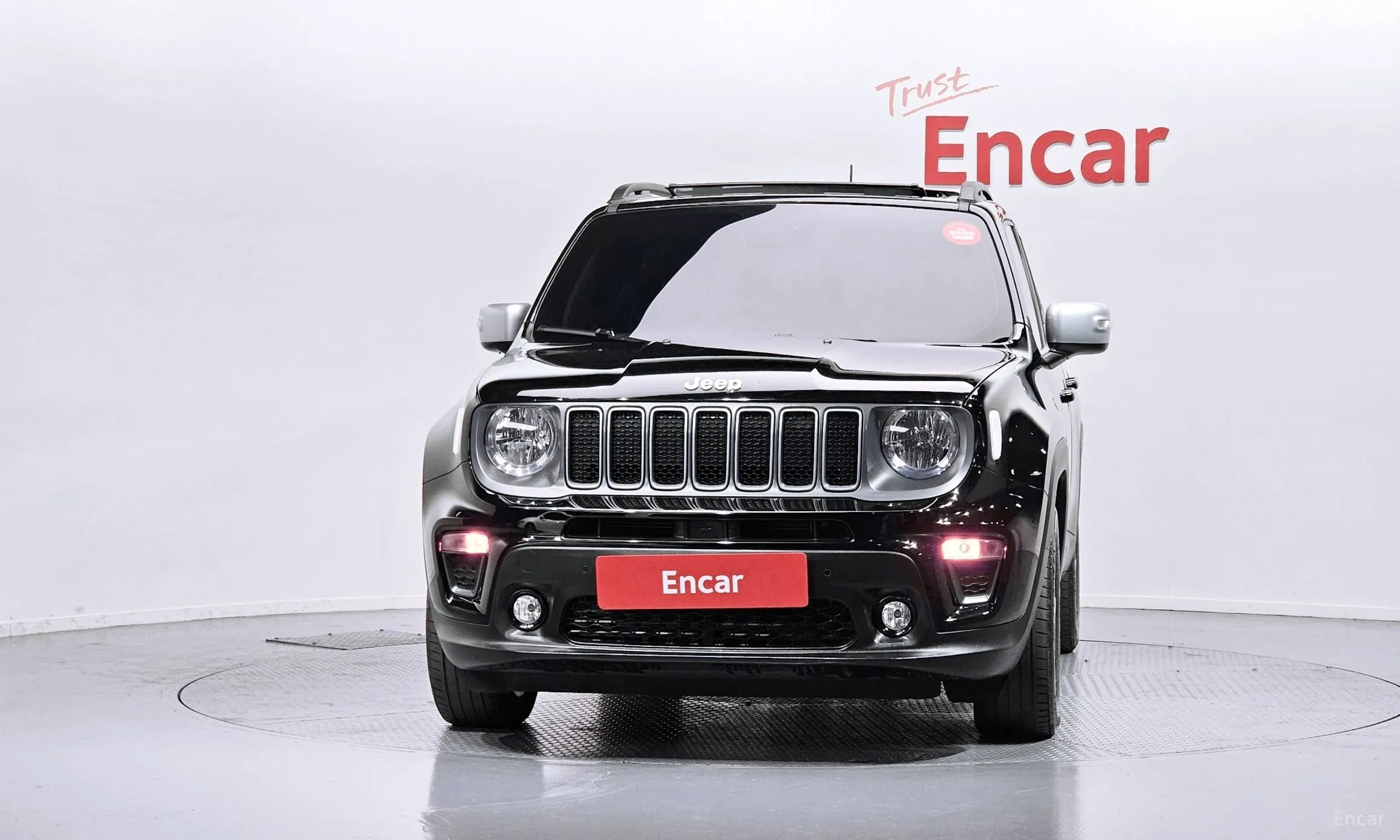 Jeep Renegade превью 3