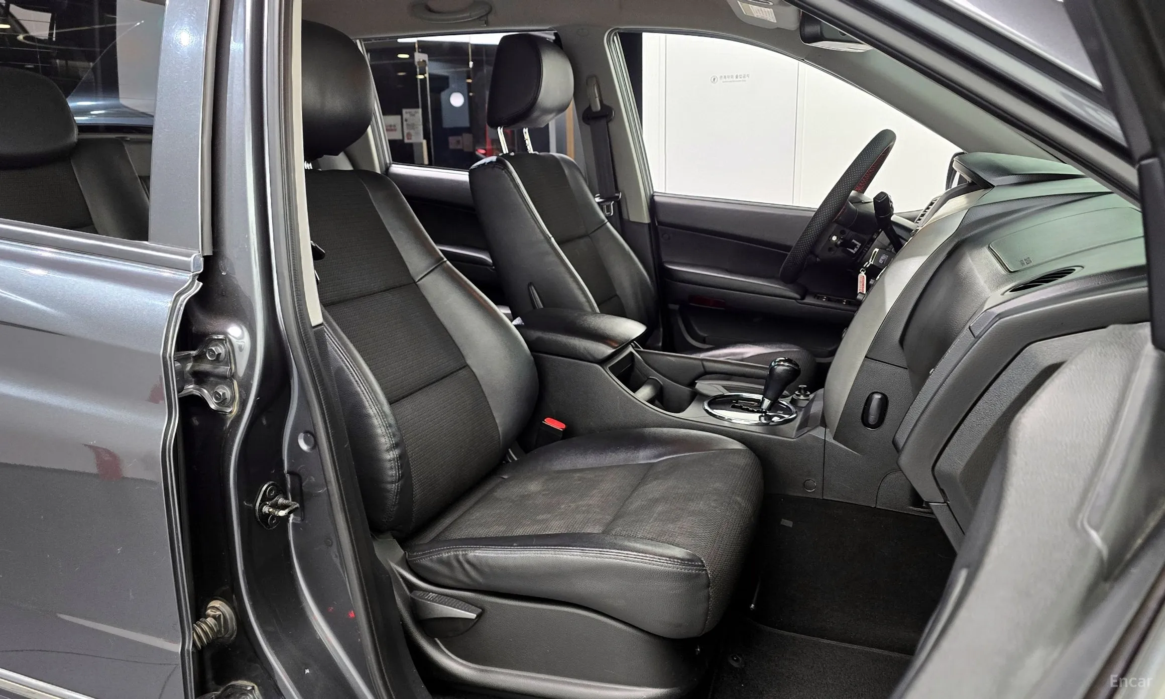KG Mobility (SsangYong) Korando Sports превью 10