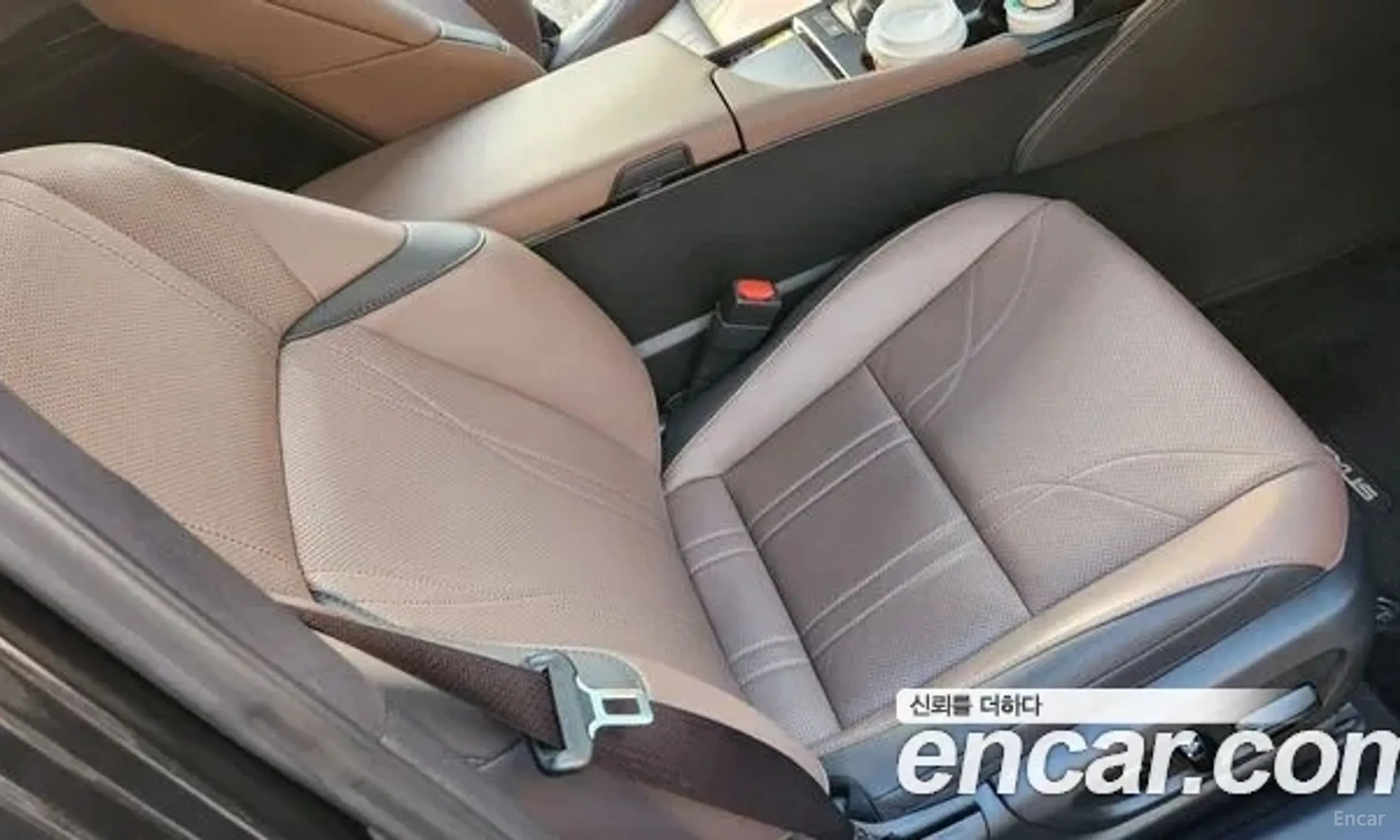 Lexus ES300h 7th Generation превью 10