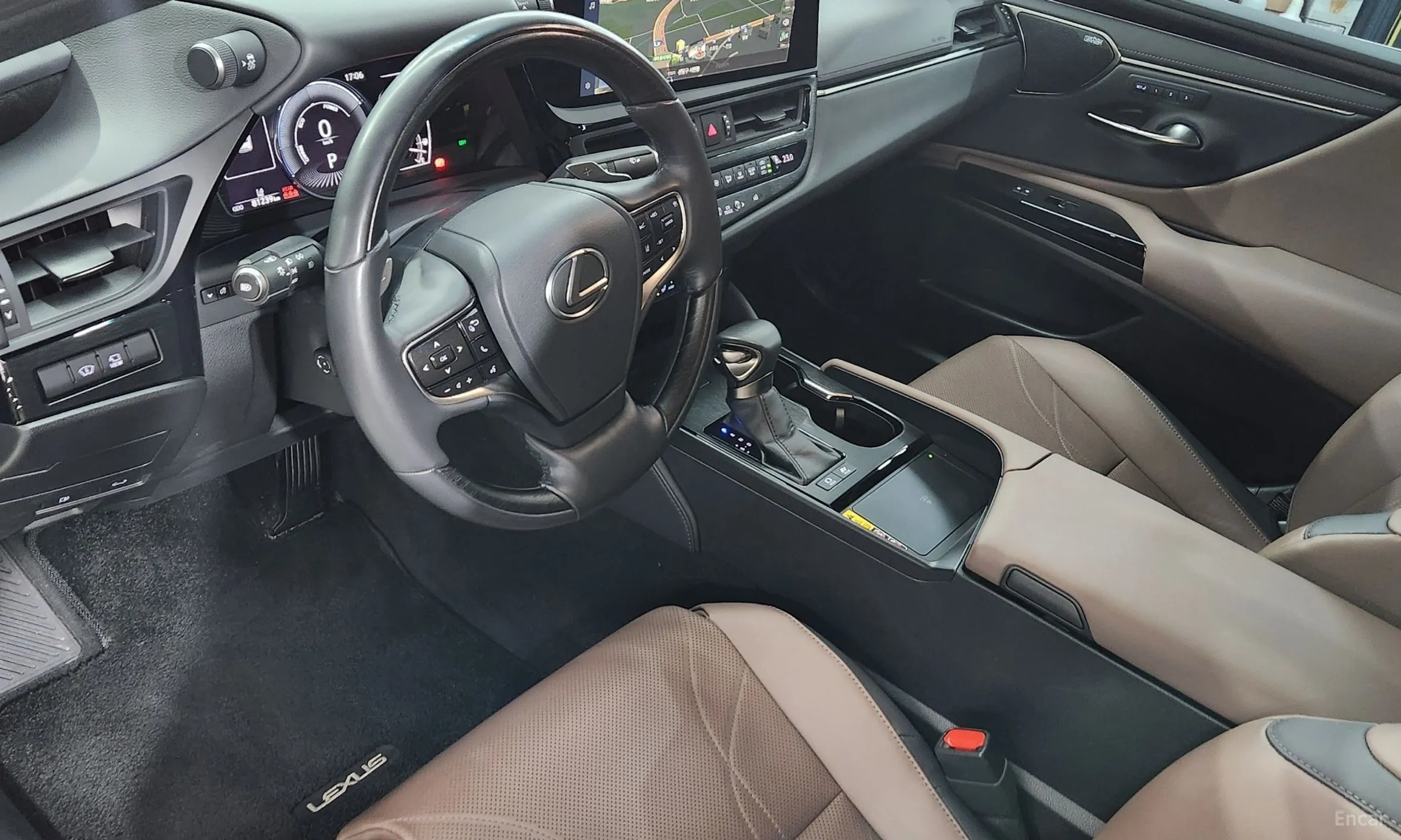 Lexus ES300h 7th Generation превью 12
