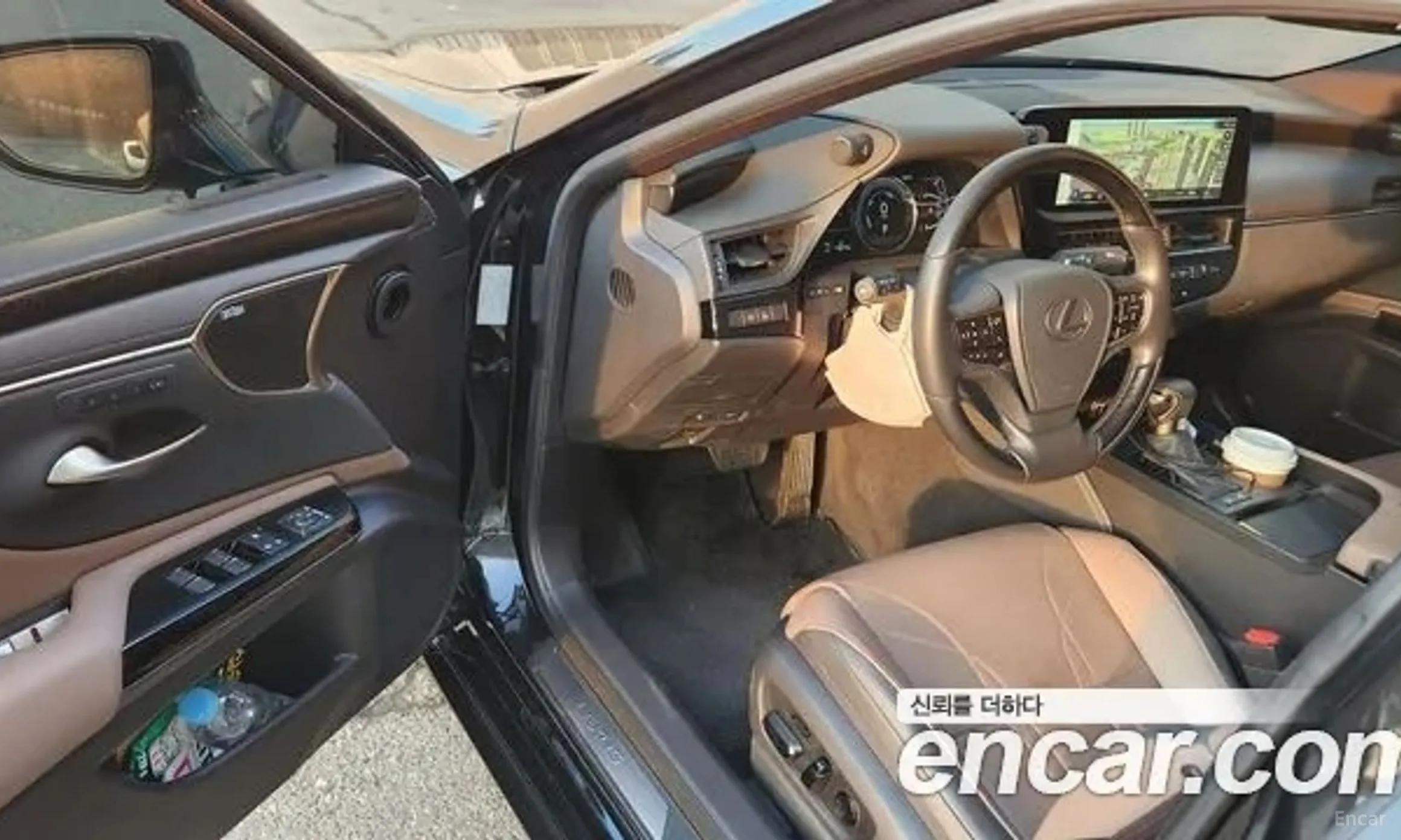 Lexus ES300h 7th Generation превью 7