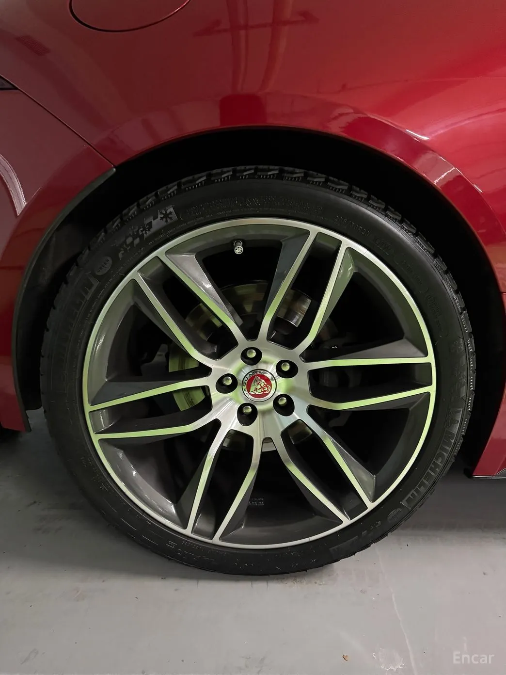 Jaguar F-TYPE превью 5