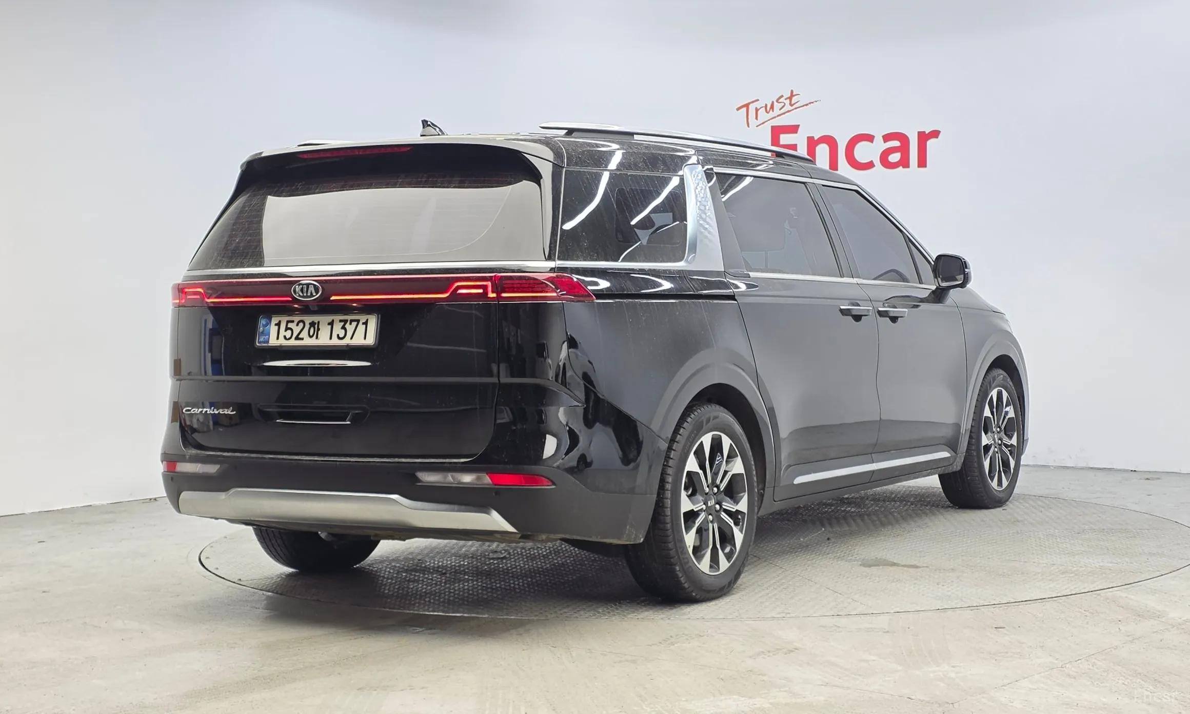 Kia Carnival Gen 4 превью 2