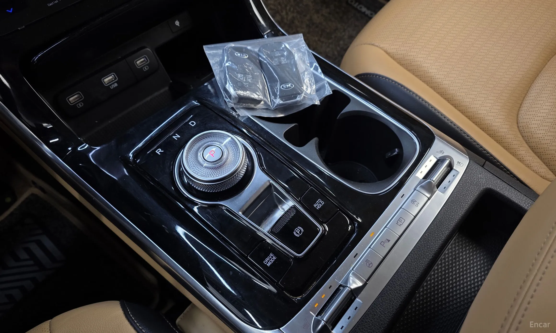 Kia Carnival Gen 4 превью 9