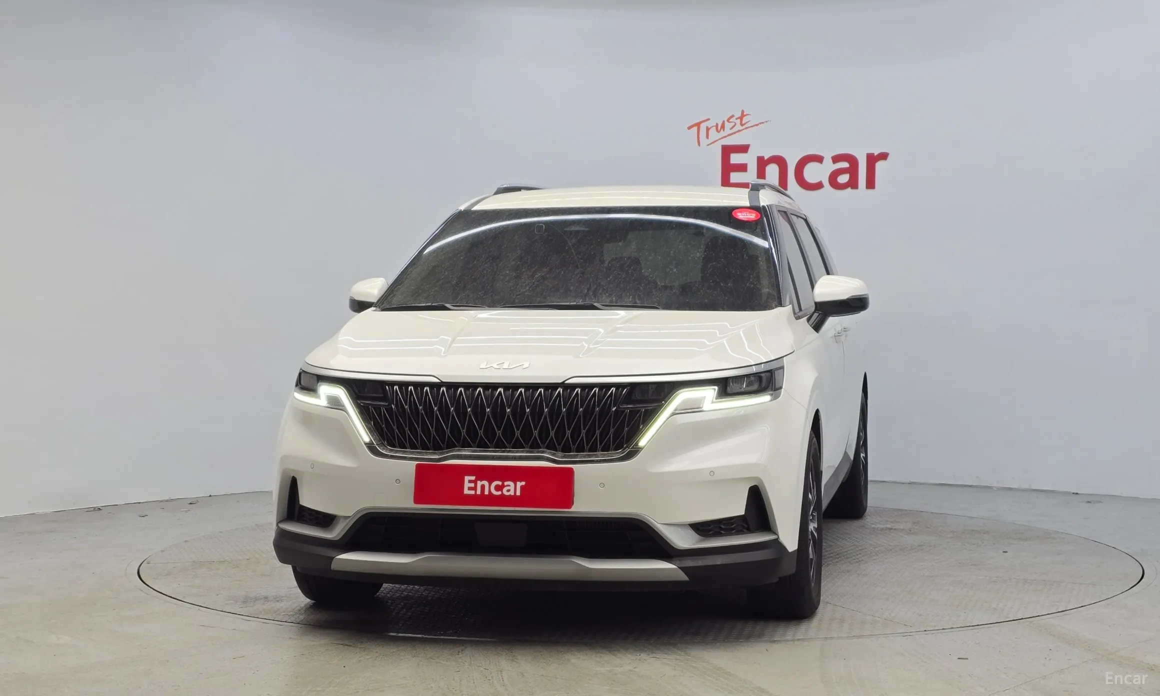 Kia Carnival Gen 4 превью 3