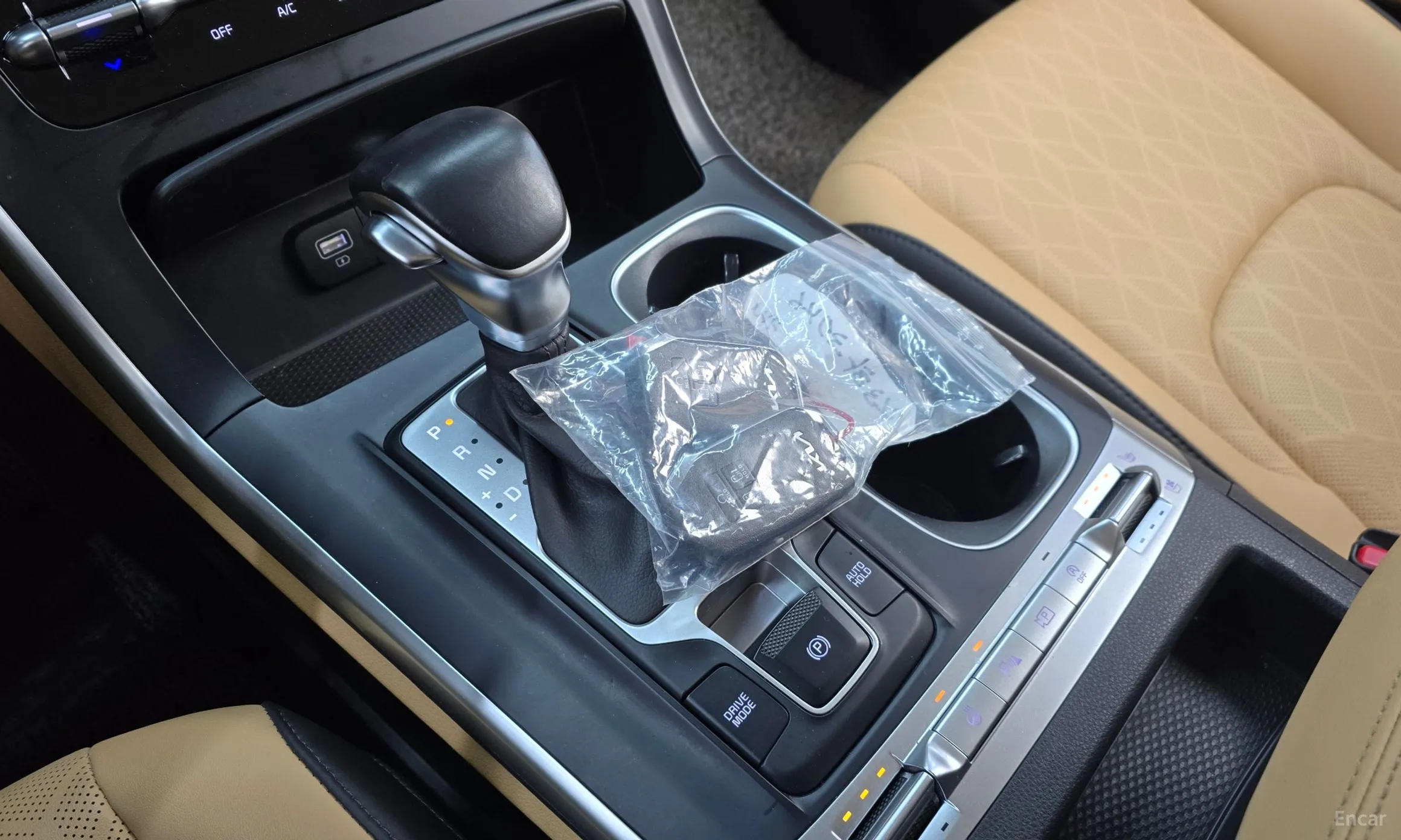 Kia Carnival Gen 4 превью 9