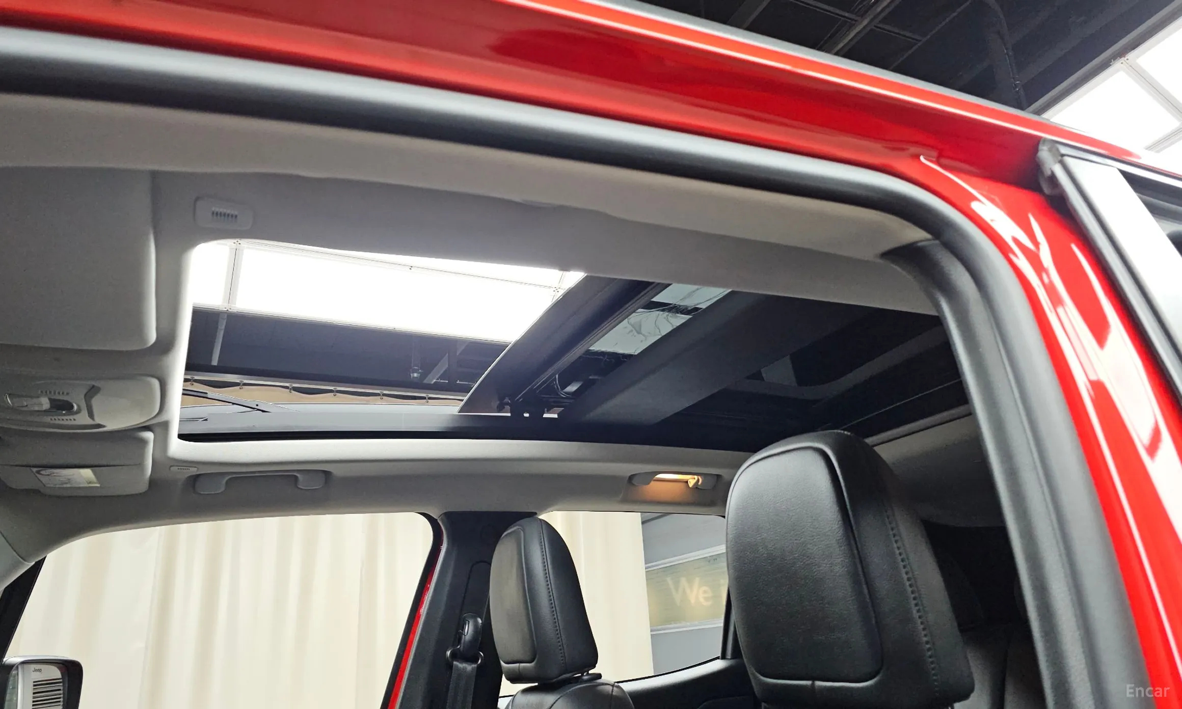 Jeep Renegade превью 19