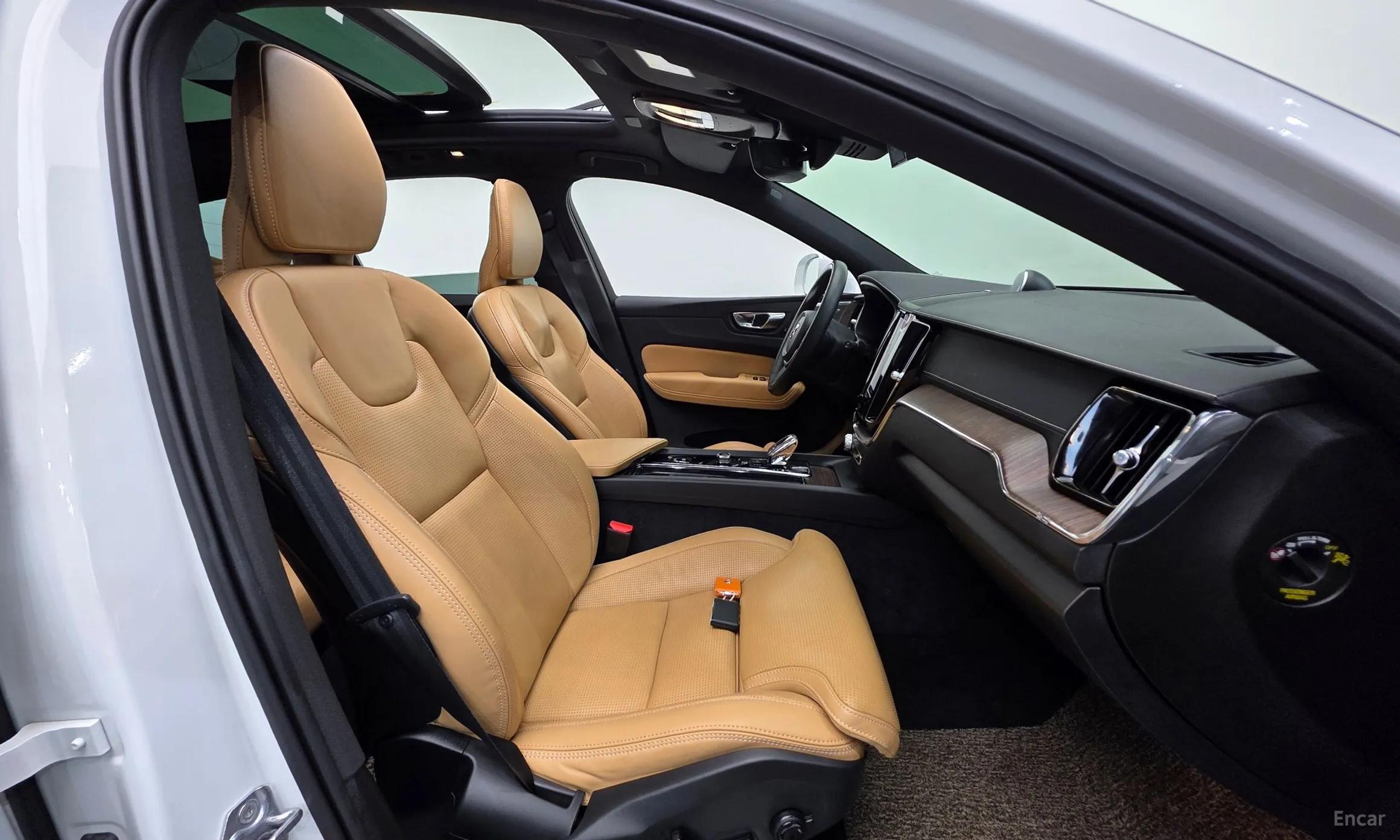 Volvo XC60 Gen 2 превью 10