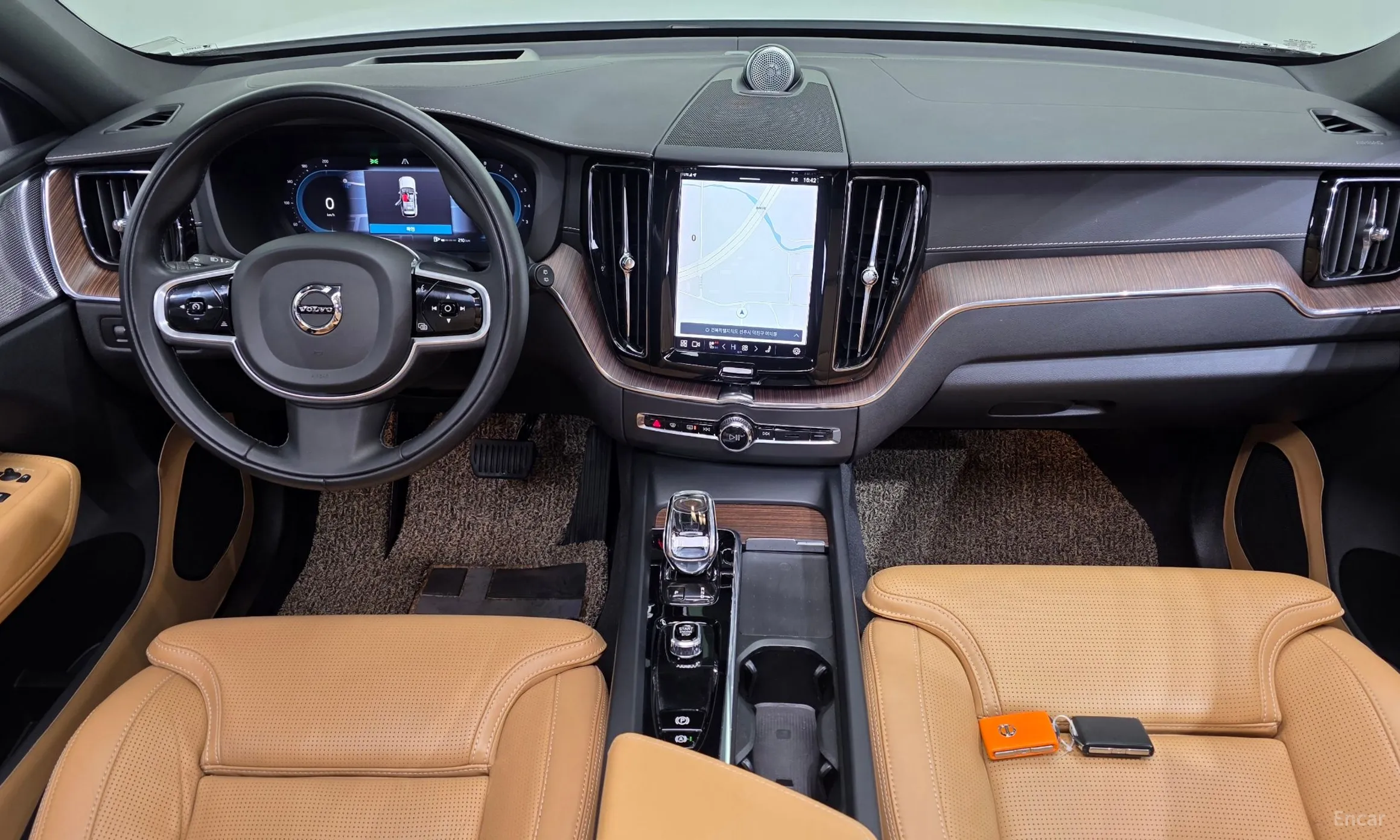 Volvo XC60 Gen 2 превью 7