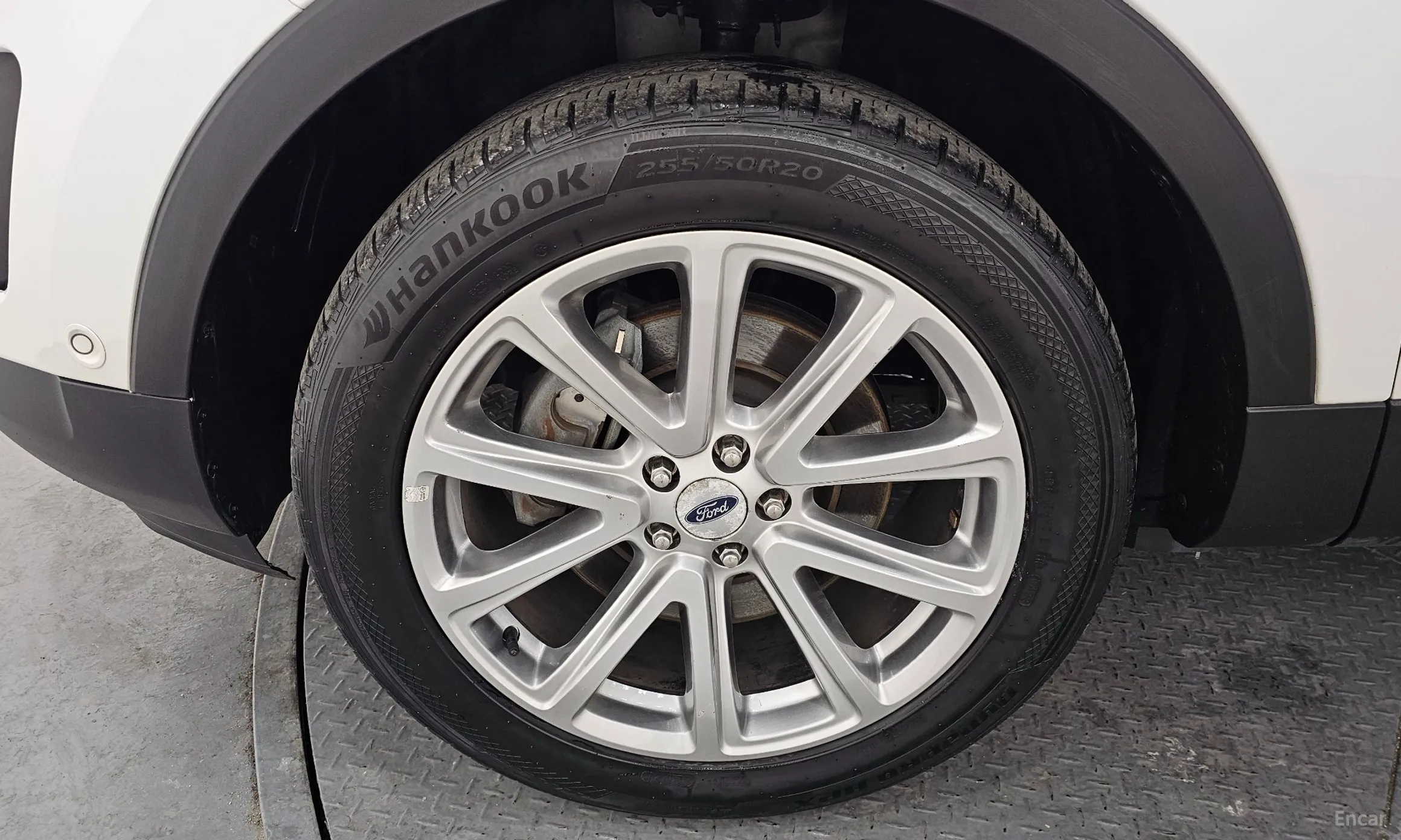 Ford Explorer превью 5