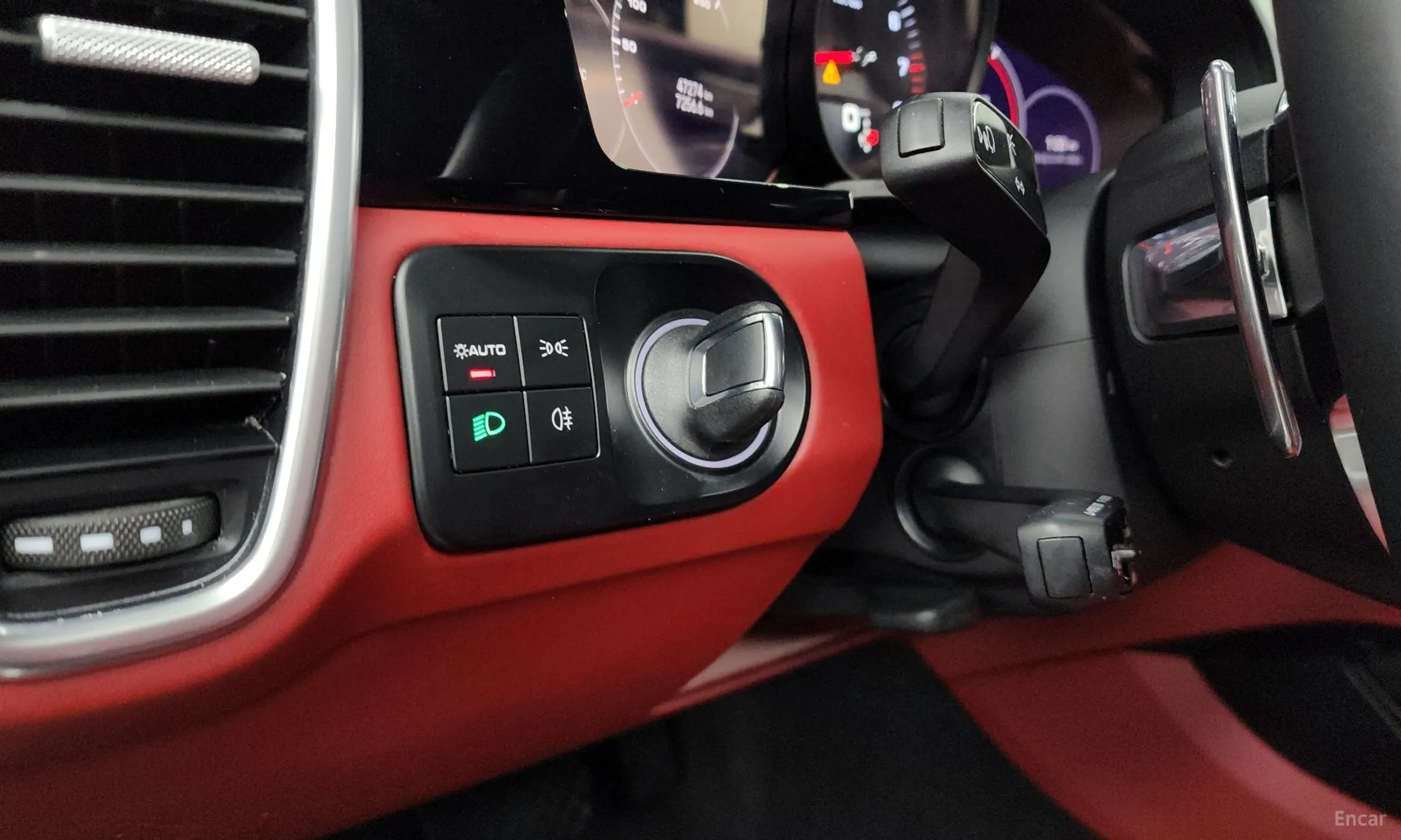 Porsche Cayenne (PO536) превью 16