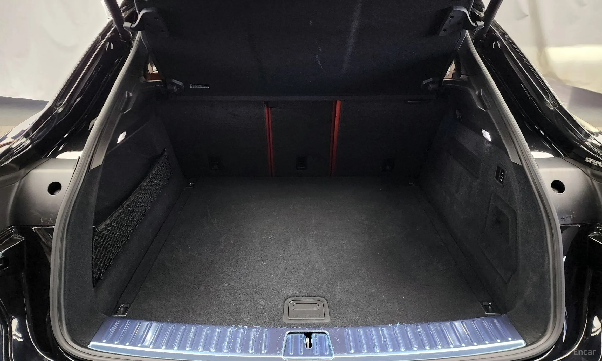 Porsche Cayenne (PO536) превью 20