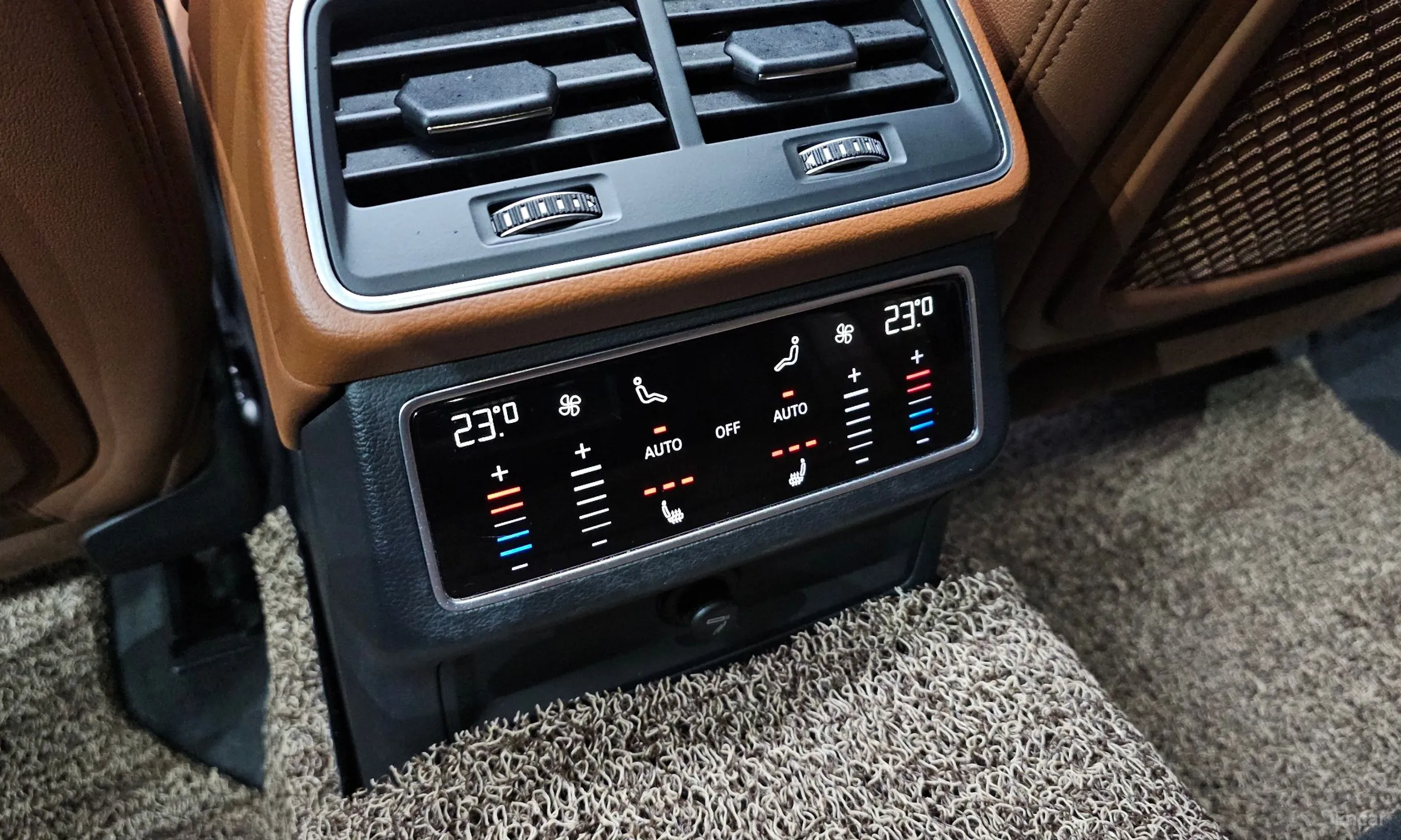Audi A6 (C8) превью 18