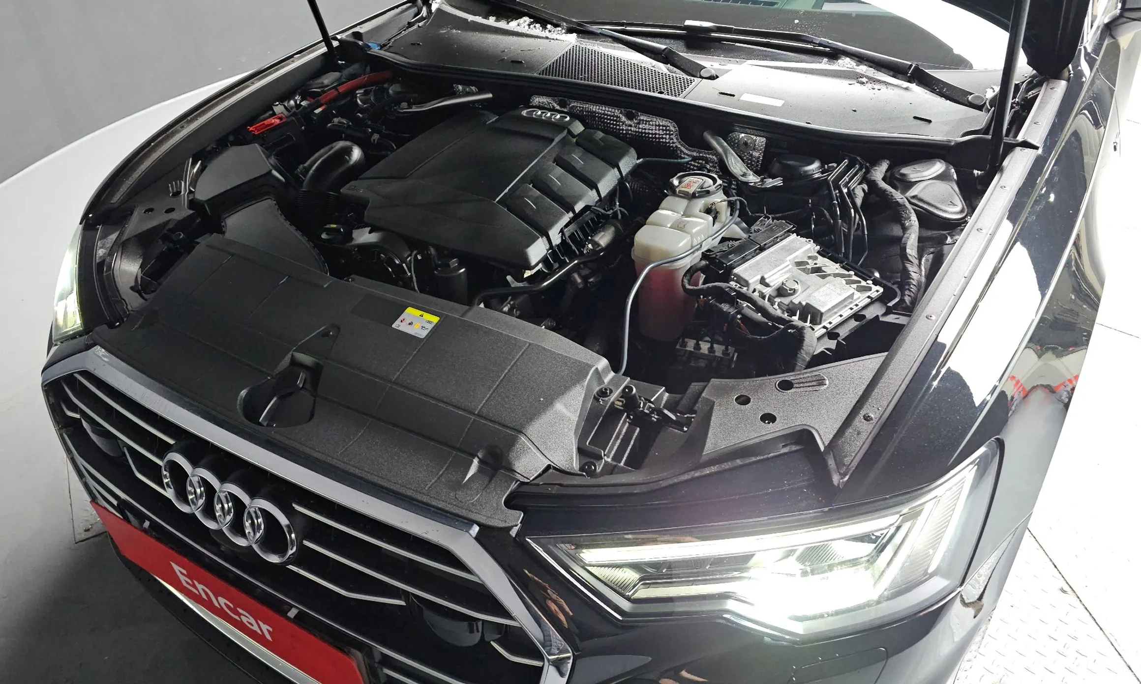 Audi A6 (C8) превью 6