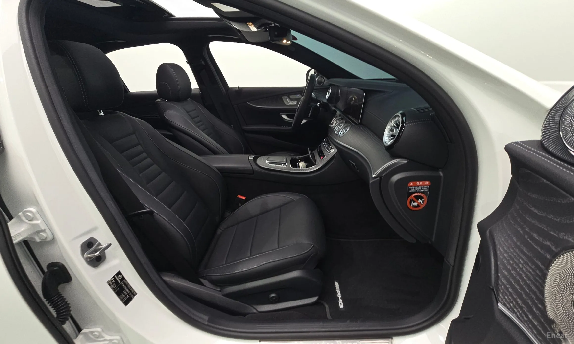 Mercedes Benz E-Class W213 превью 11