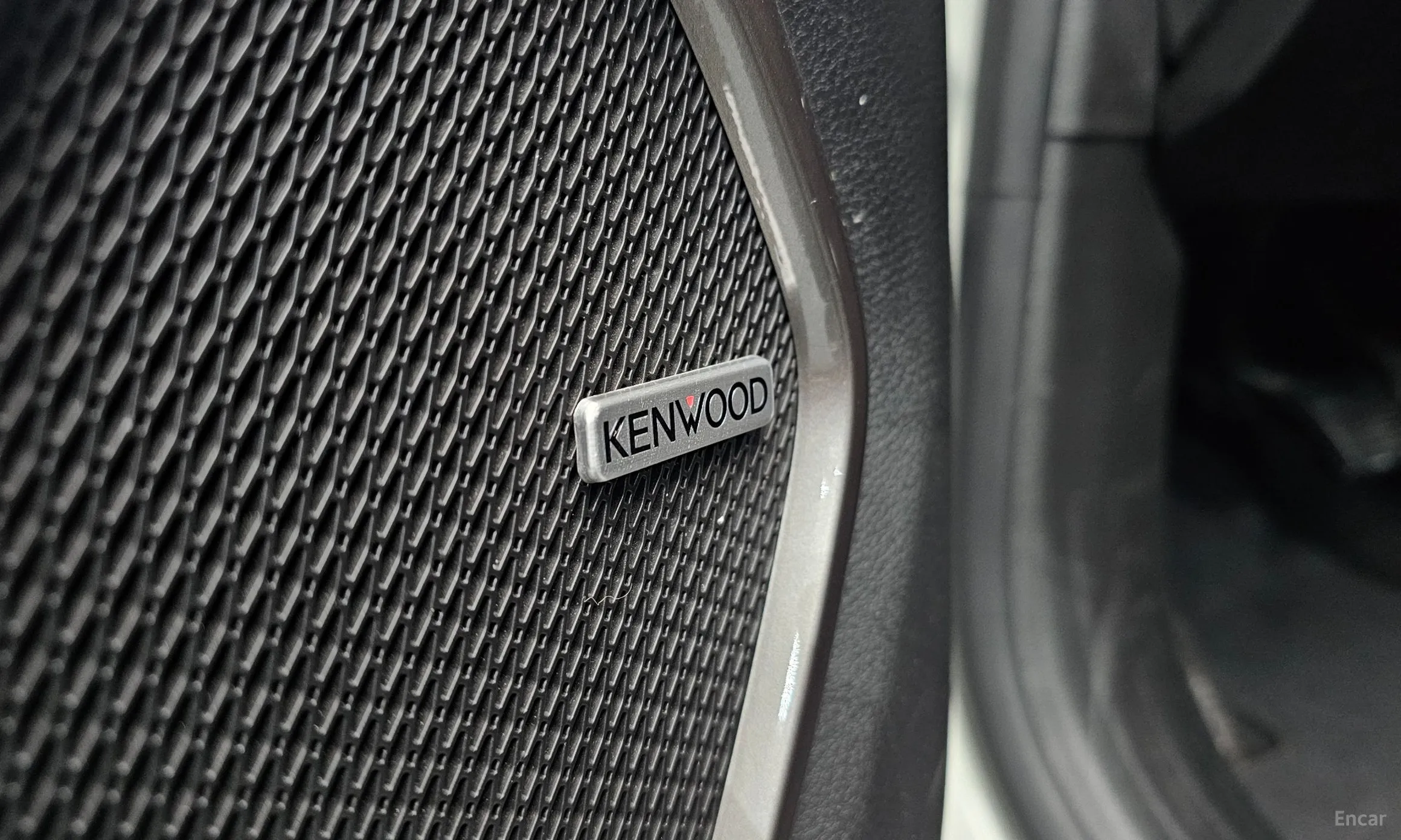 Jeep Renegade превью 19