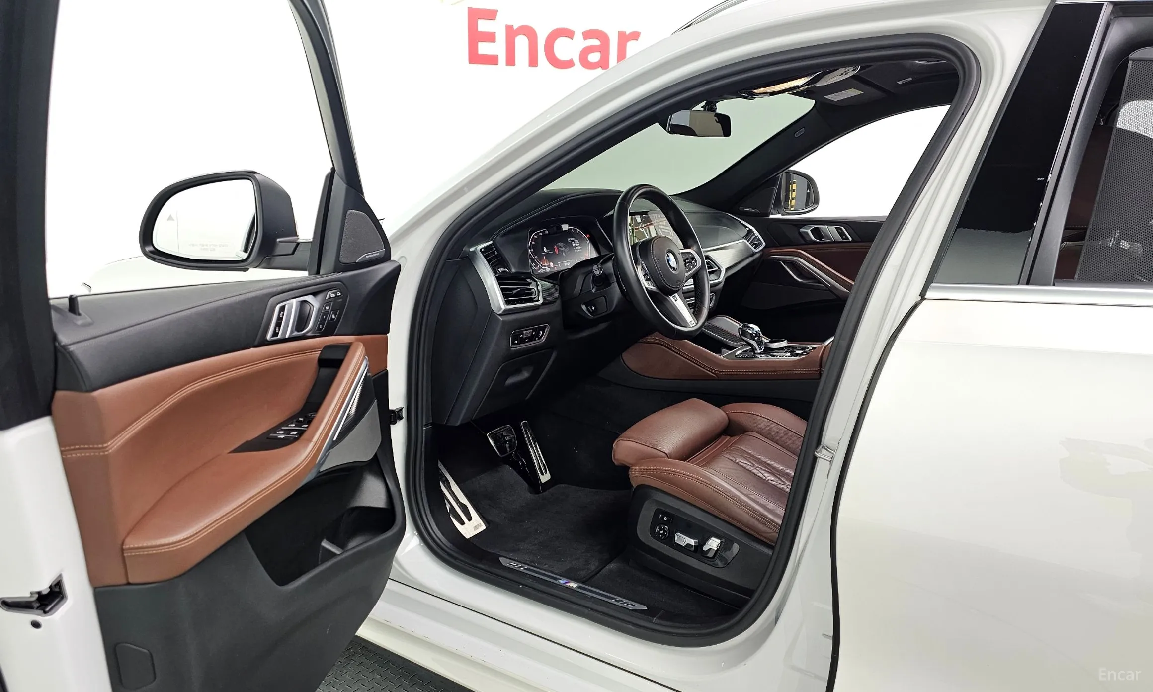 BMW X6 (G06) превью 10