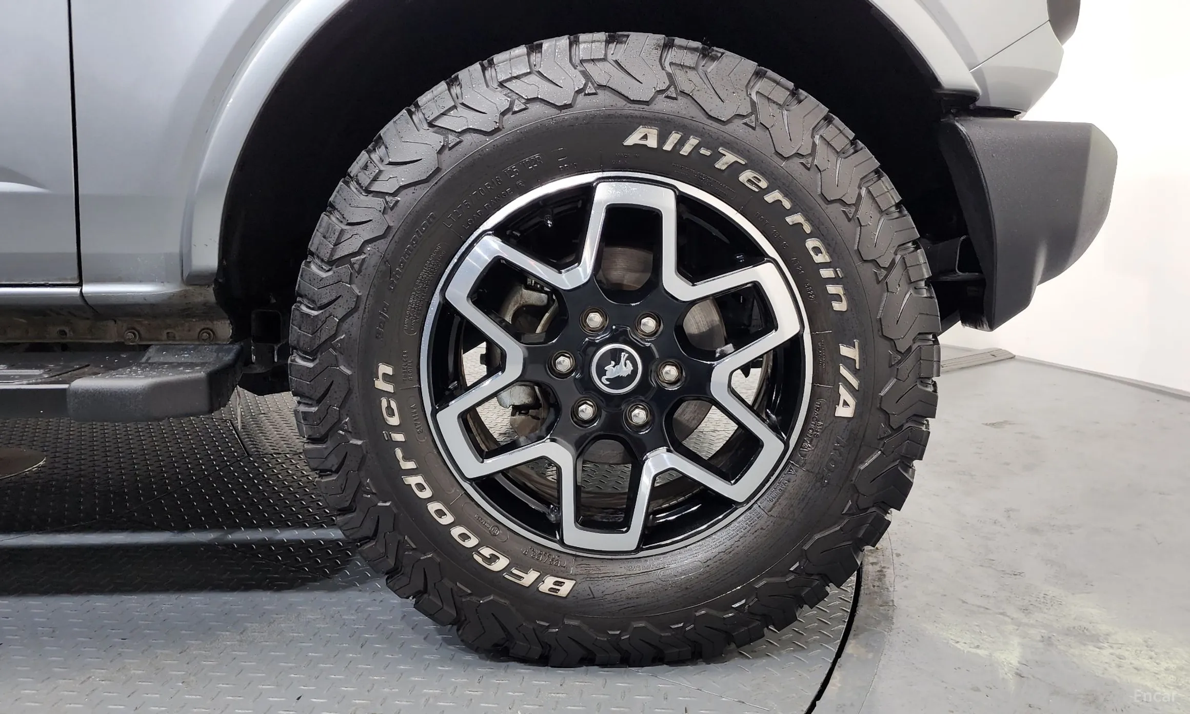 Ford Bronco 6th Generation превью 5
