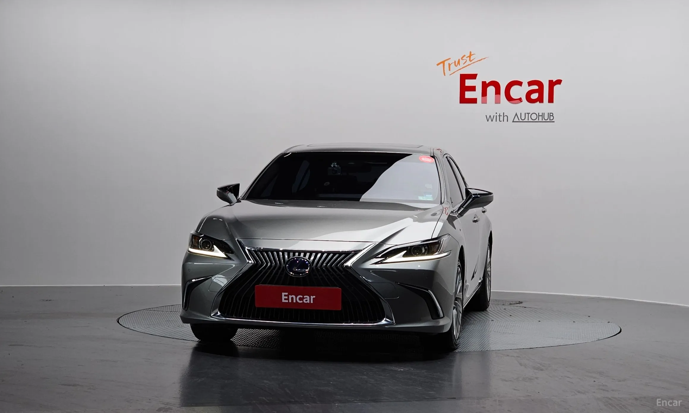Lexus ES300h 7th Generation превью 3