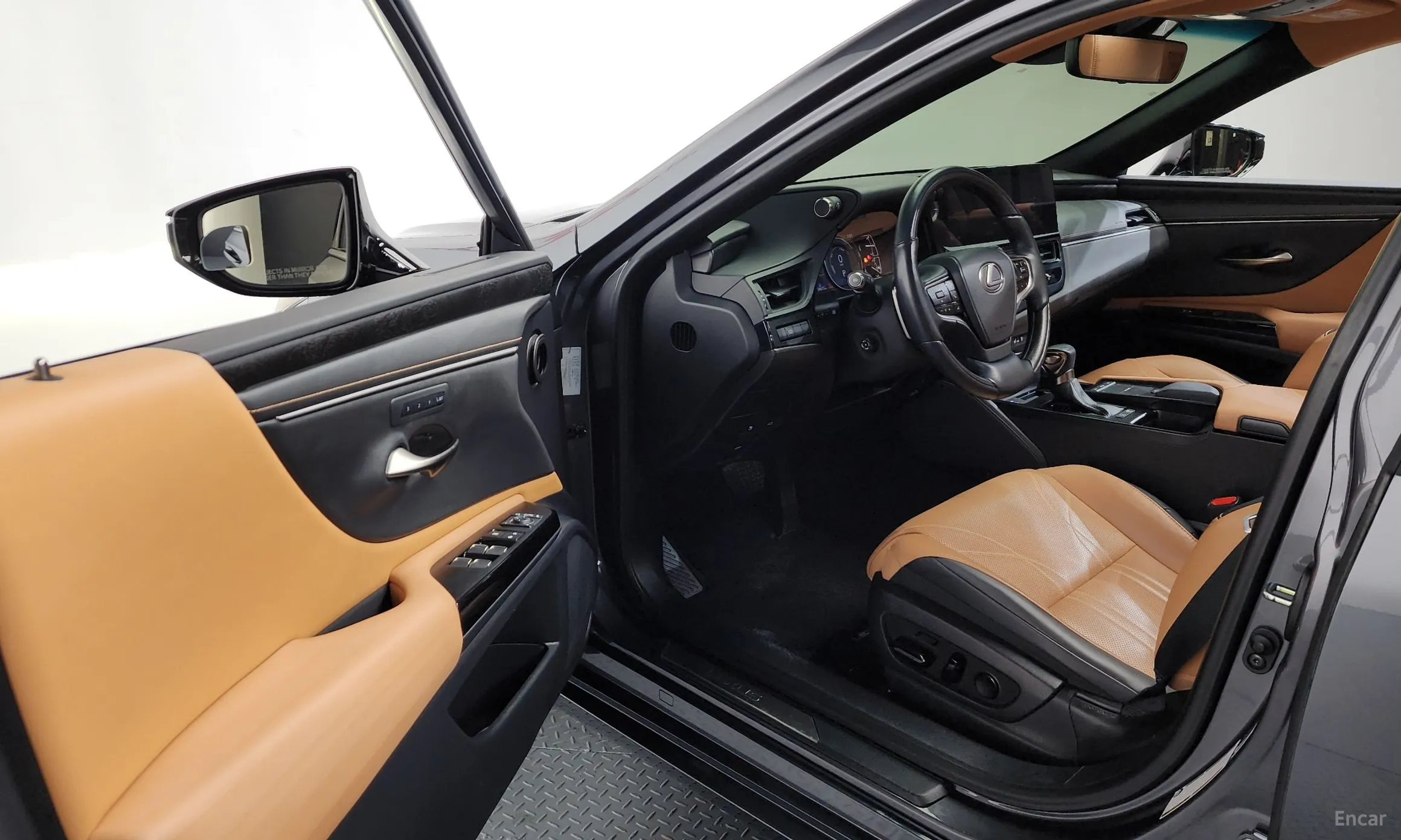 Lexus ES300h 7th Generation превью 10