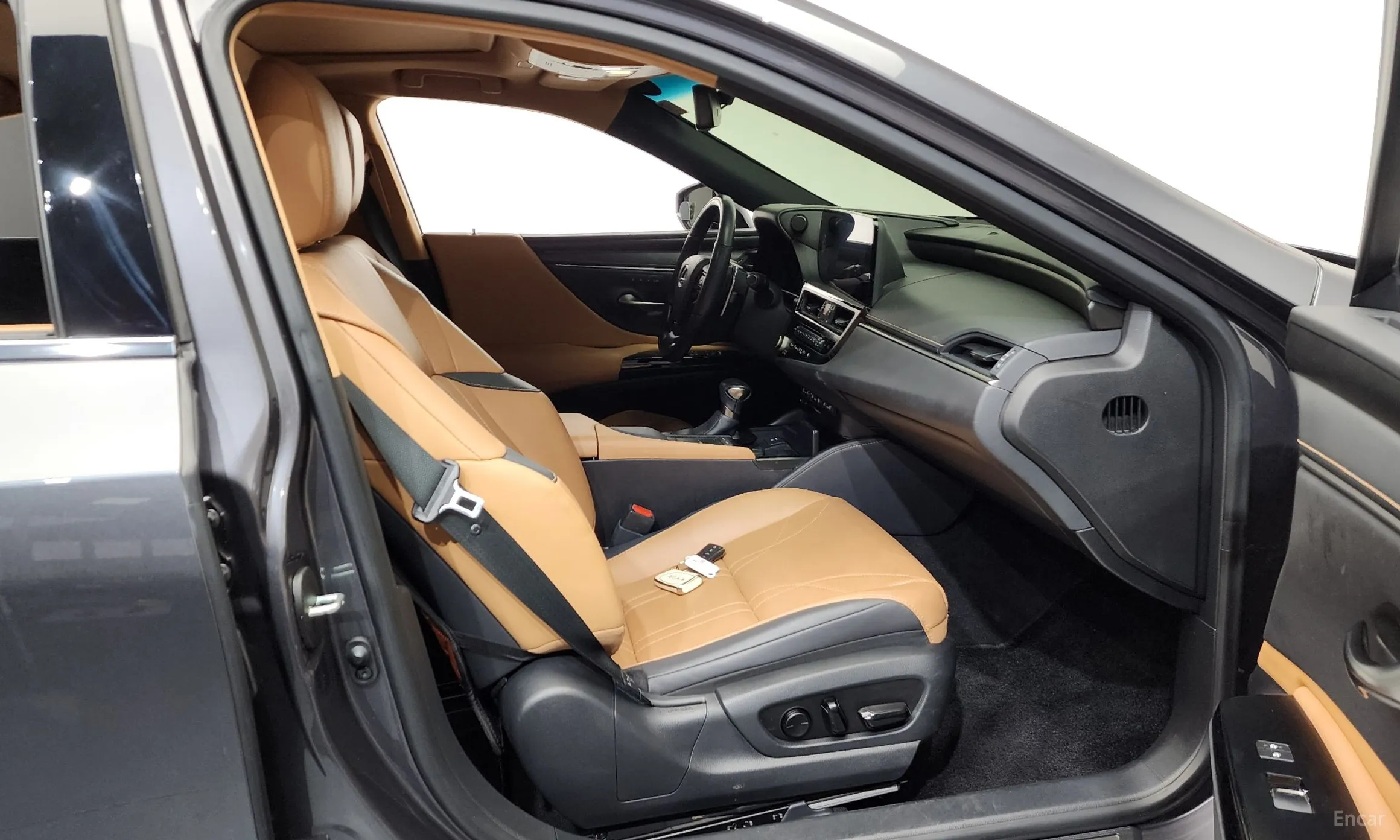 Lexus ES300h 7th Generation превью 11