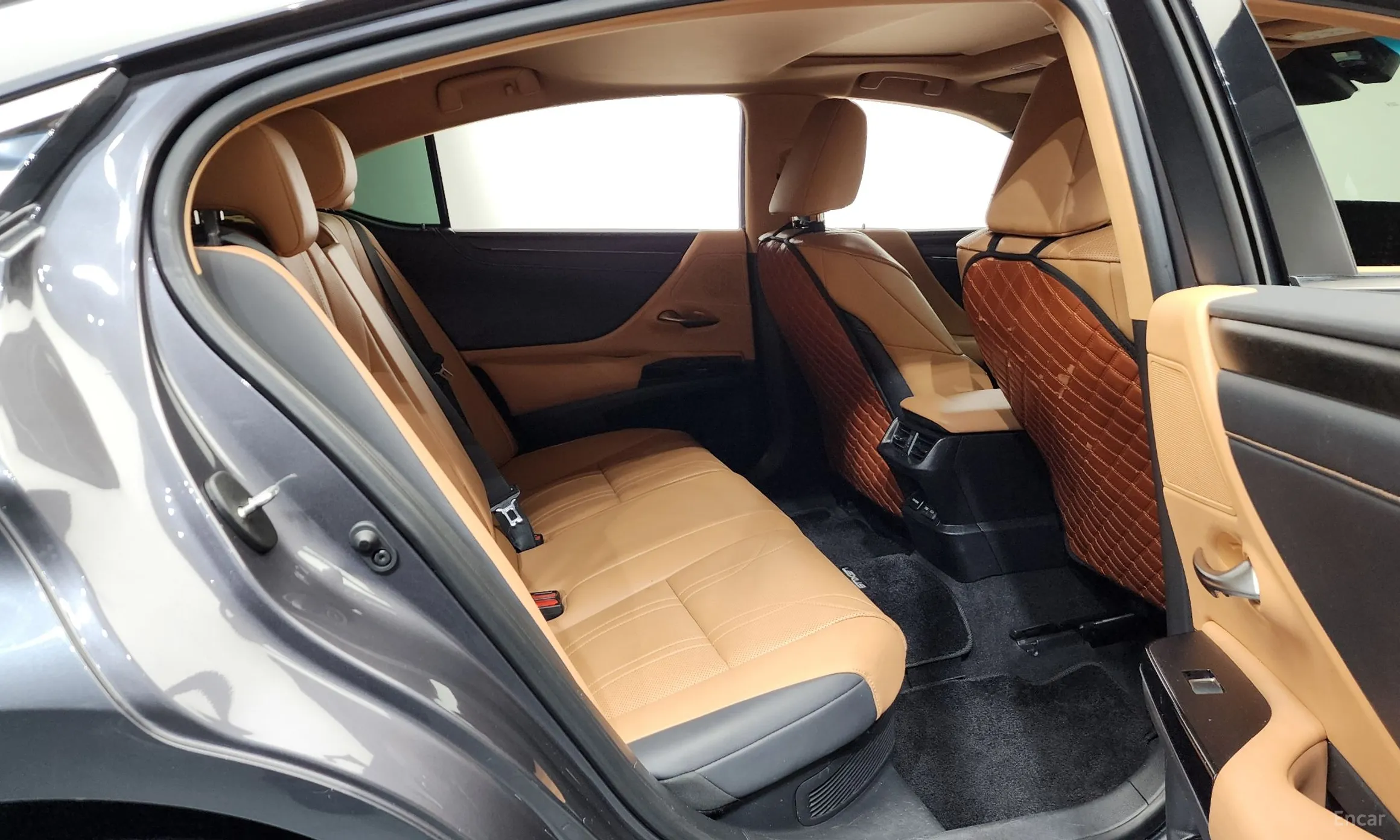 Lexus ES300h 7th Generation превью 12