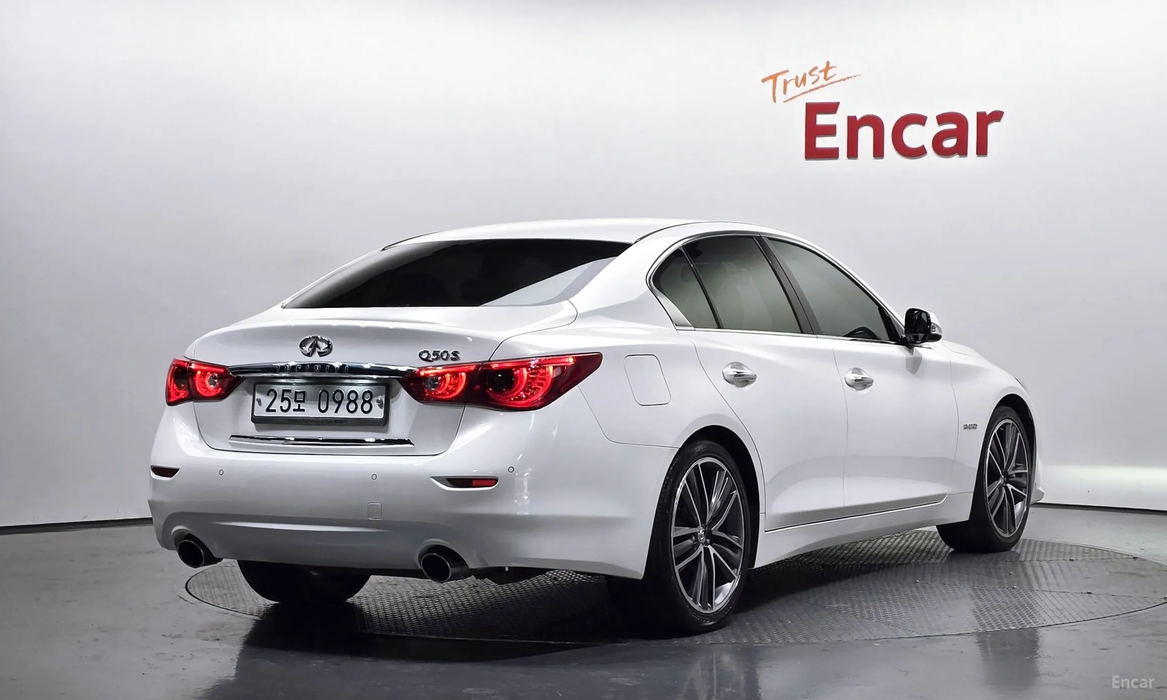 Infiniti Q50