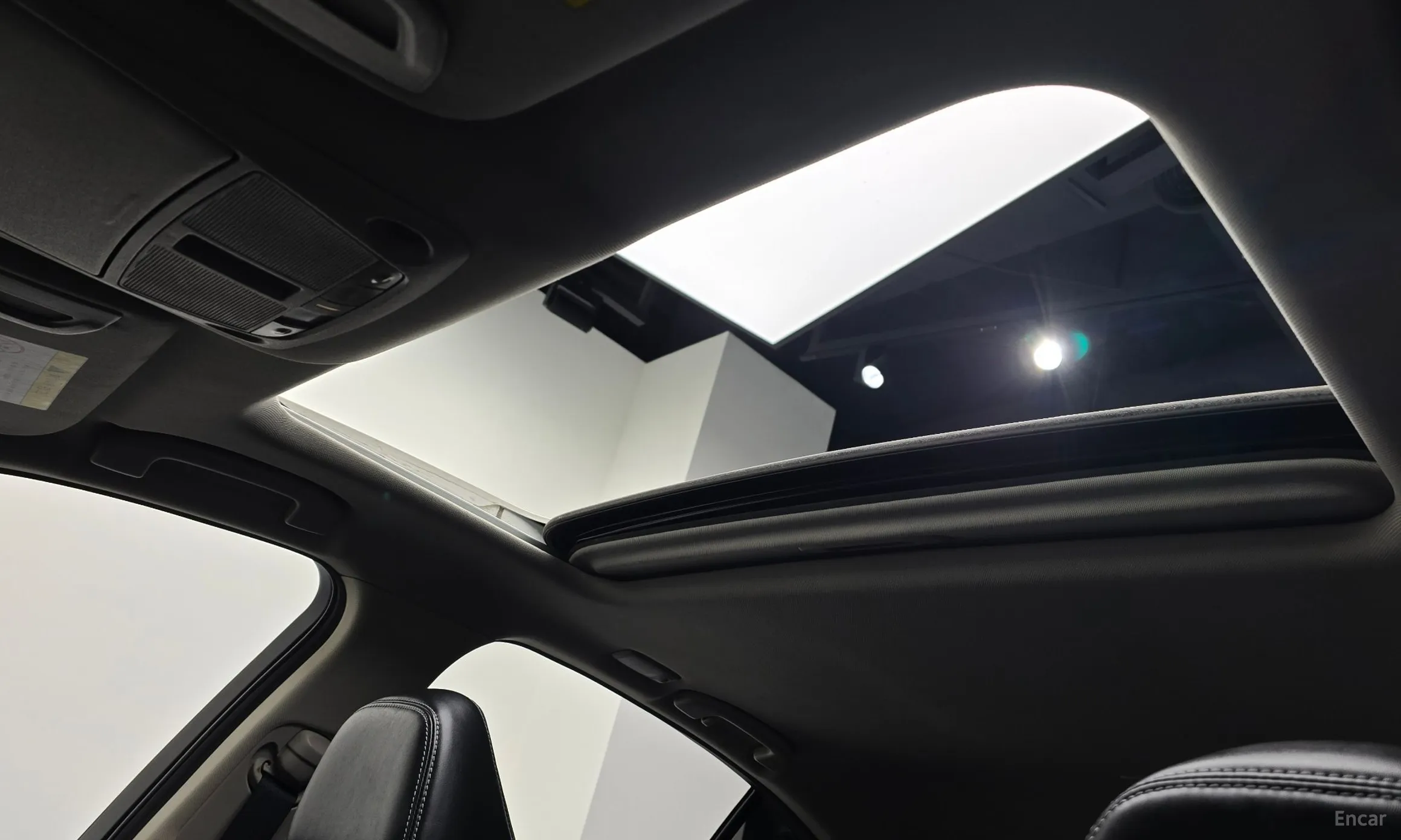 Infiniti Q50 превью 17