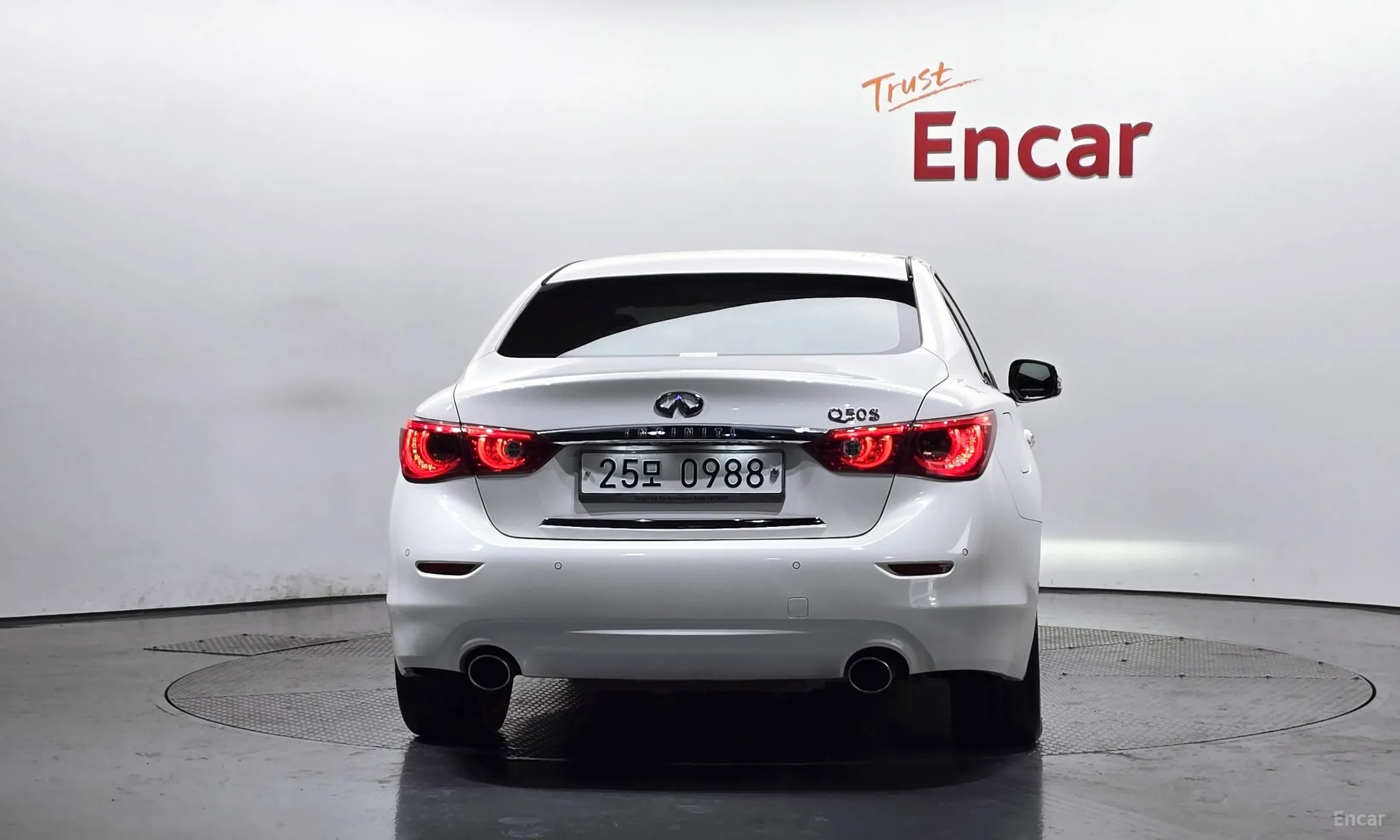 Infiniti Q50 превью 4