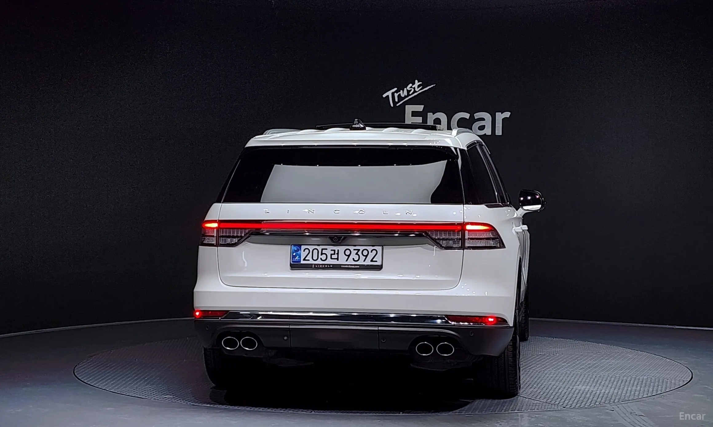 Lincoln Aviator 2nd Generation превью 4