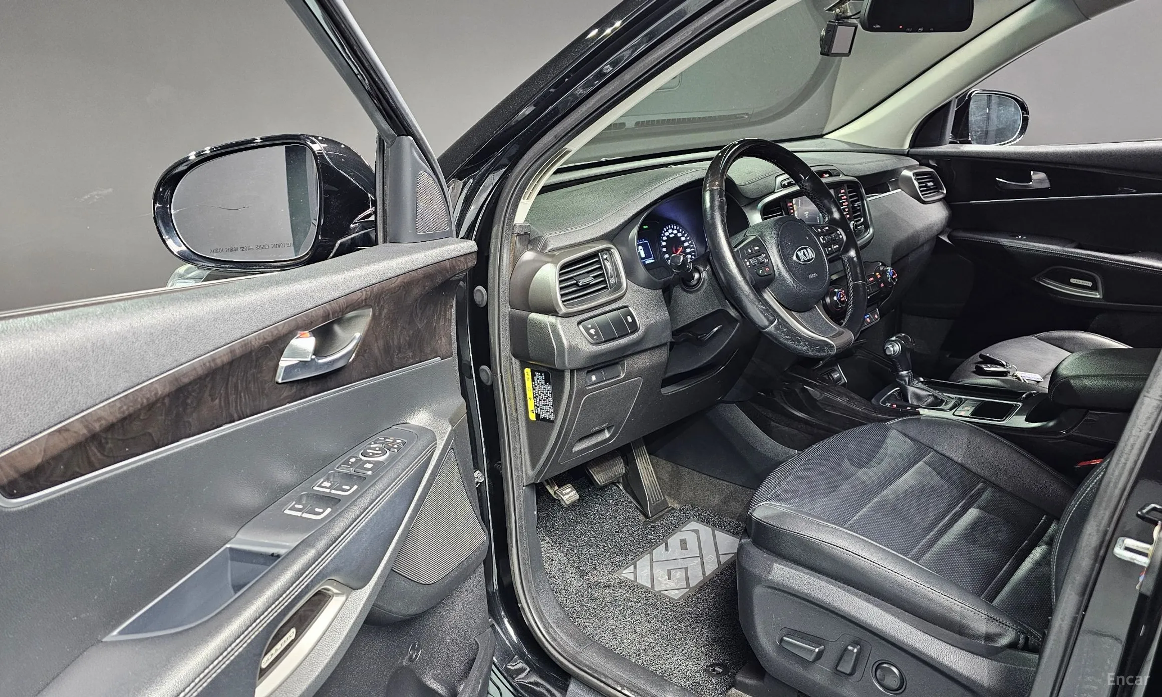 Kia Sorento превью 11