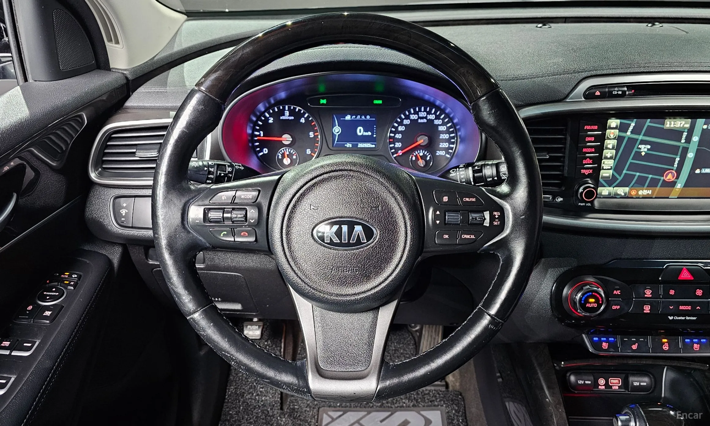 Kia Sorento превью 12