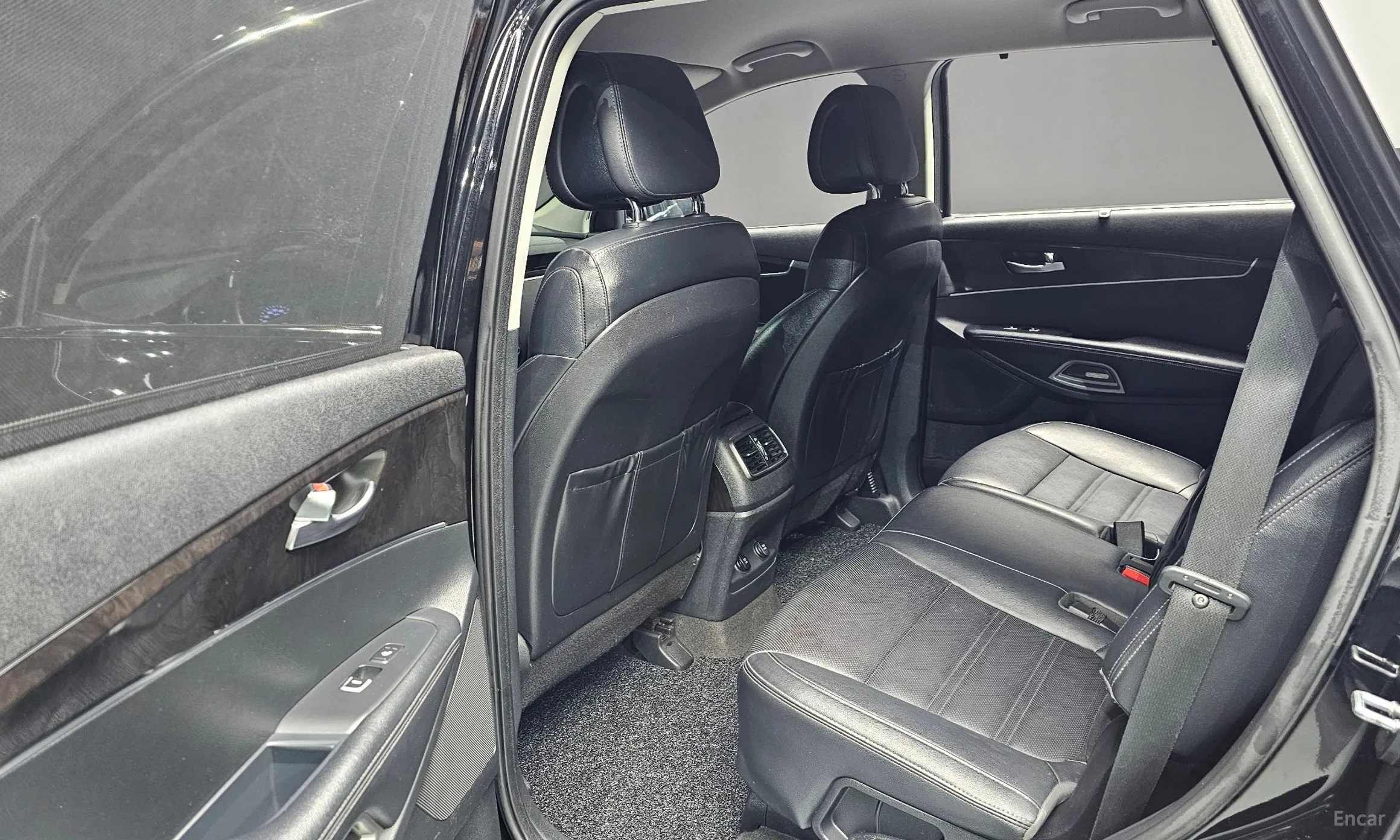 Kia Sorento превью 17