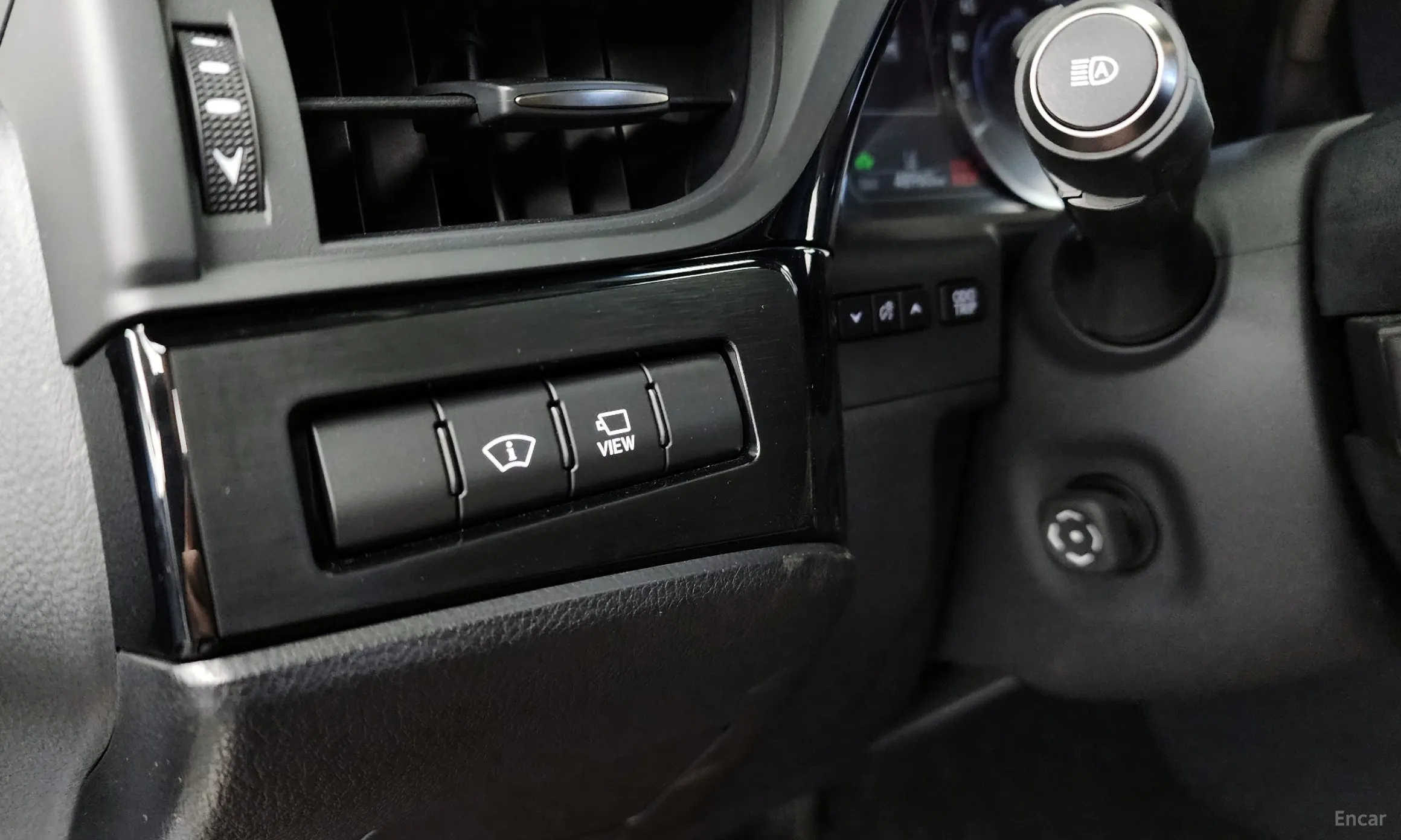 Lexus ES300h 7th Generation превью 16