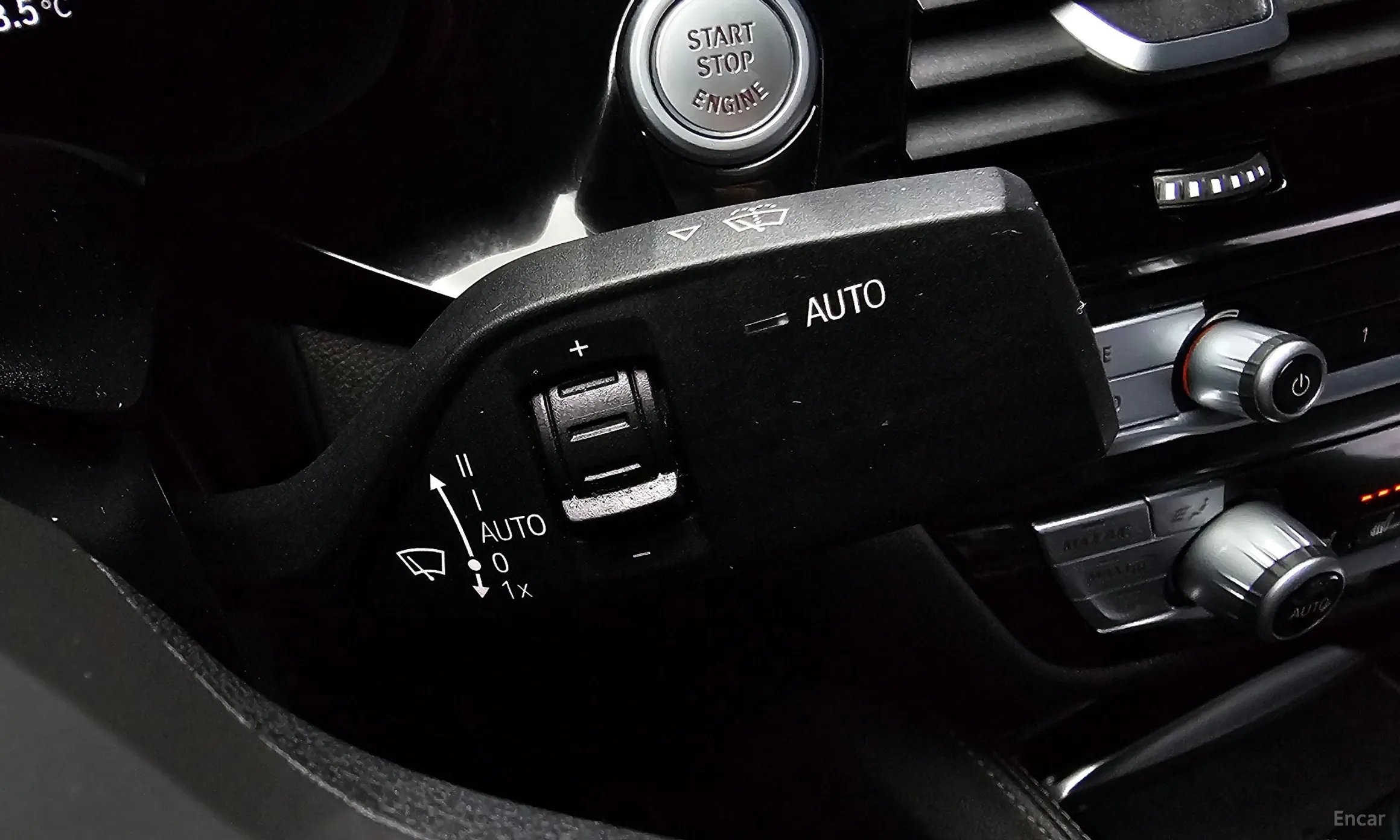 BMW 5 Series (G30) превью 16