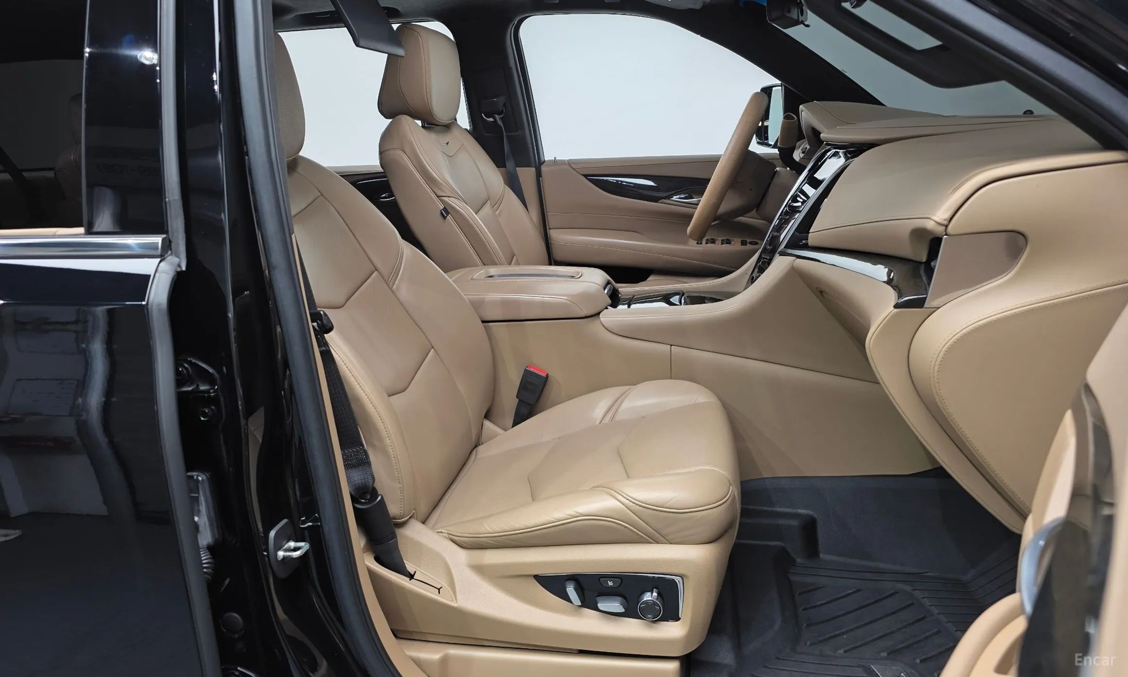 Cadillac Escalade превью 11