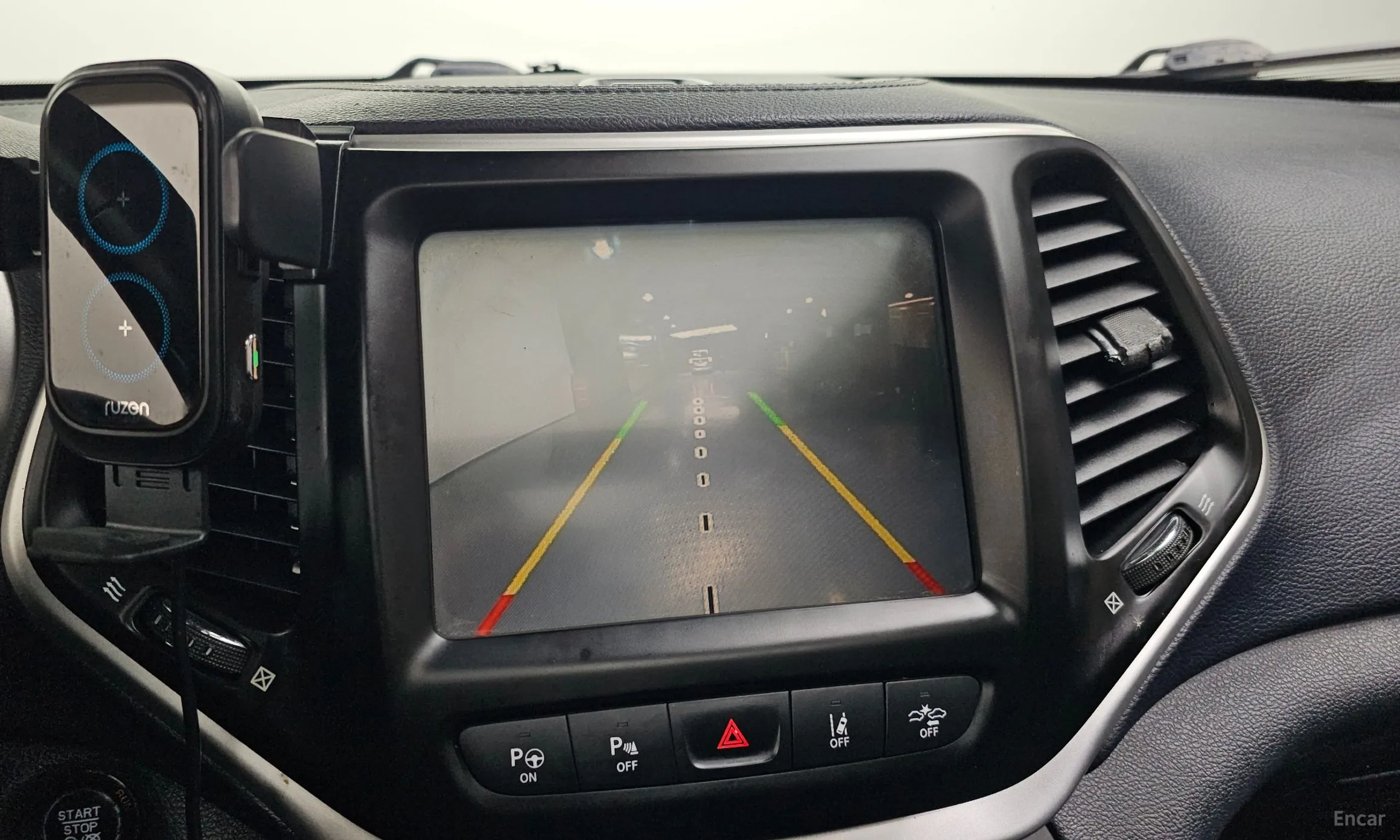Jeep Cherokee (KL) превью 15