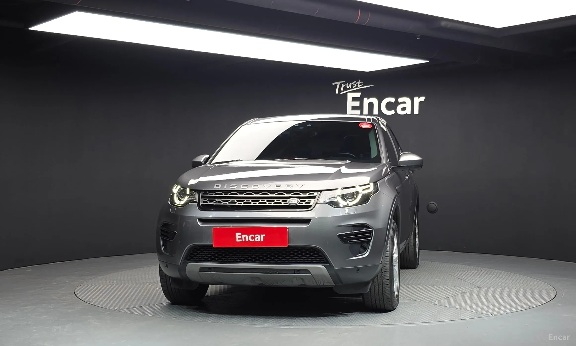Land Rover Discovery Sports превью 3
