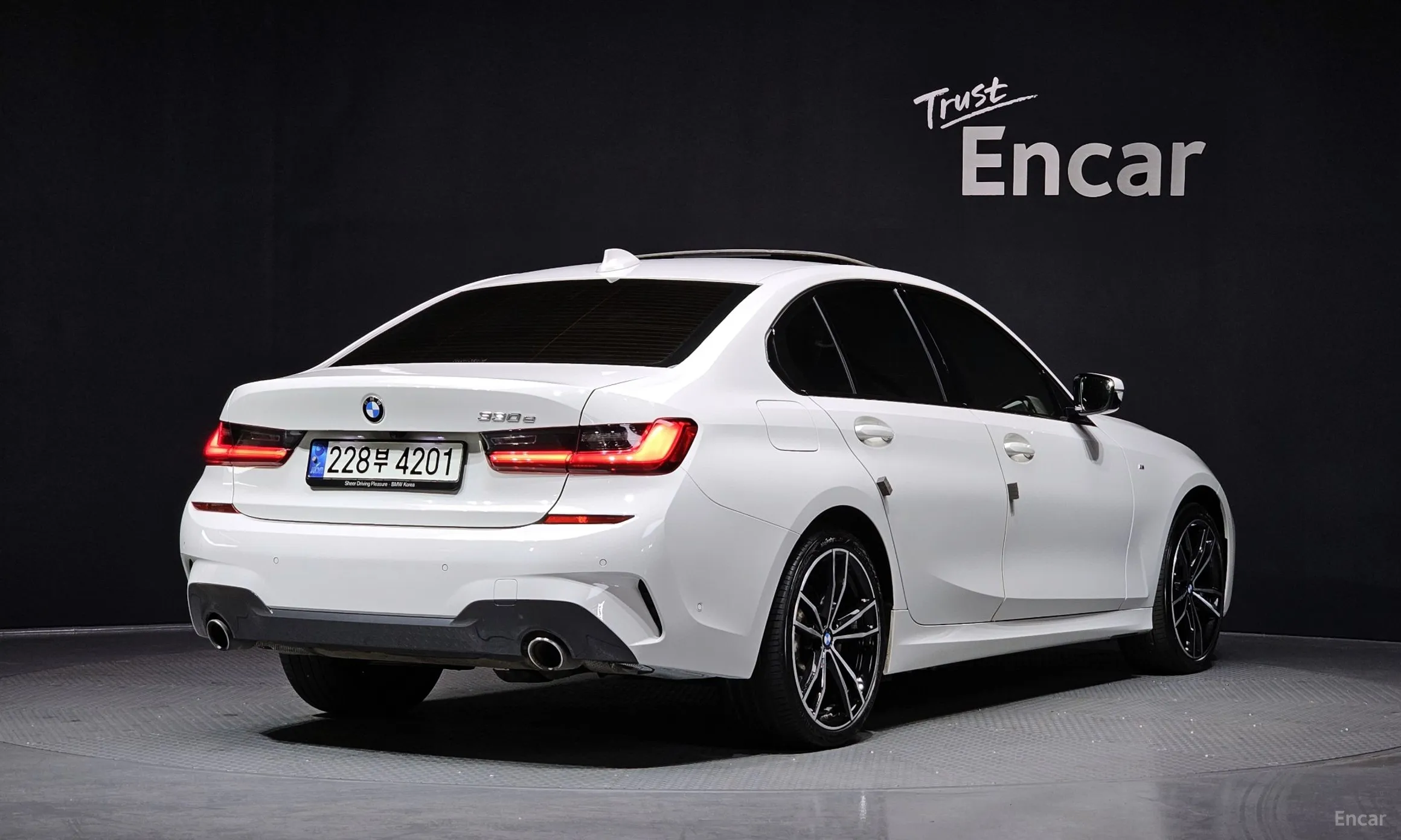BMW 3 Series (G20) превью 2