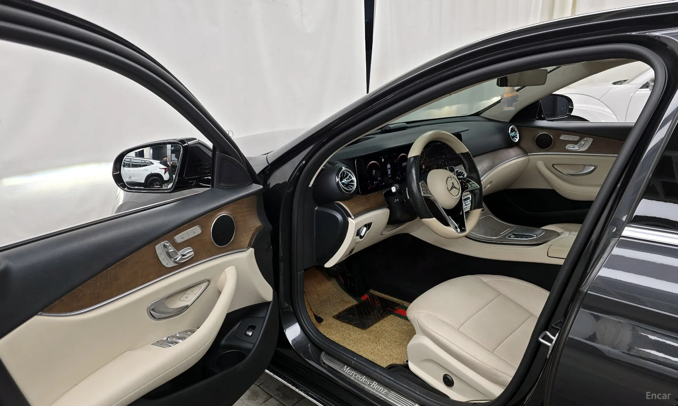Mercedes Benz E-Class W213 превью 10