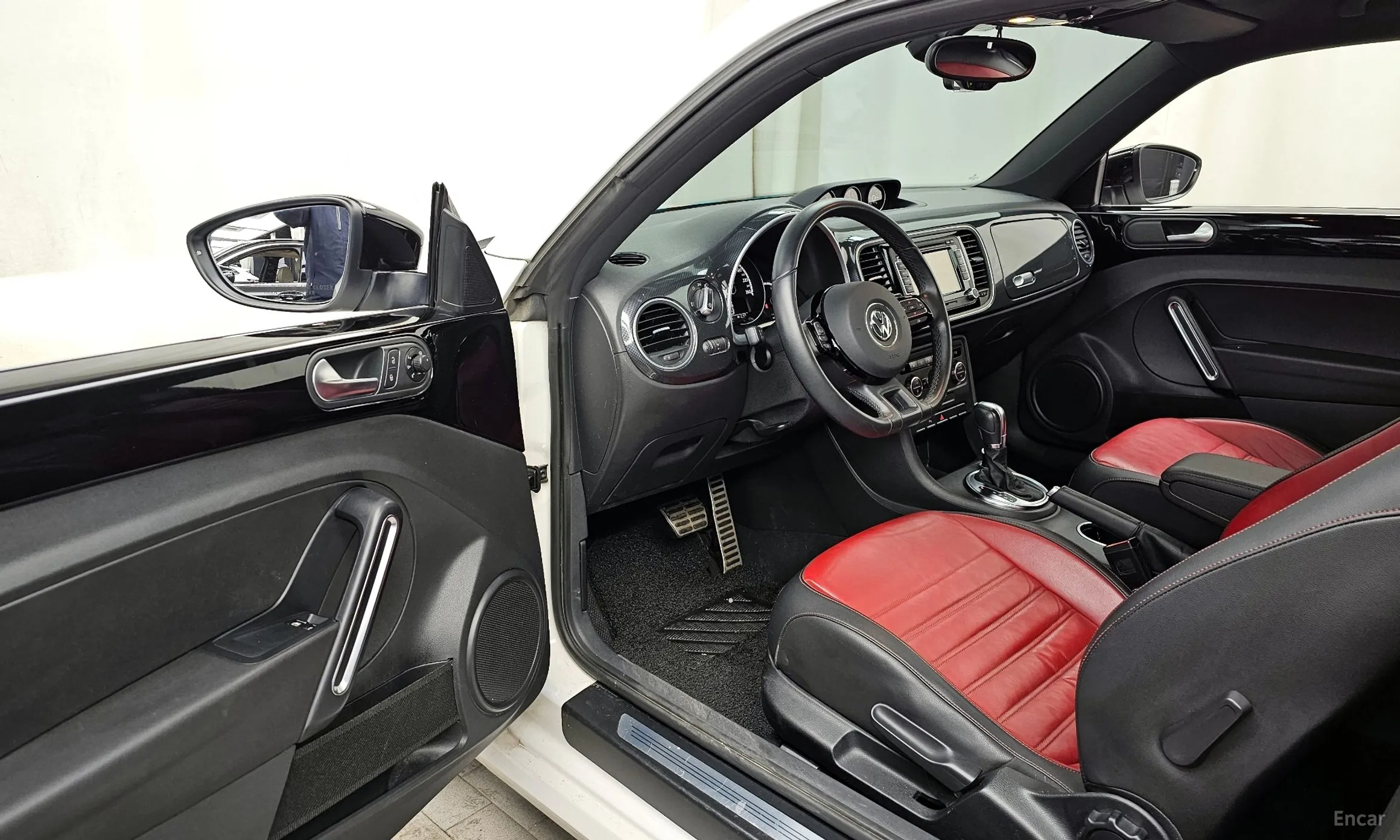 Volkswagen The Beetle превью 10