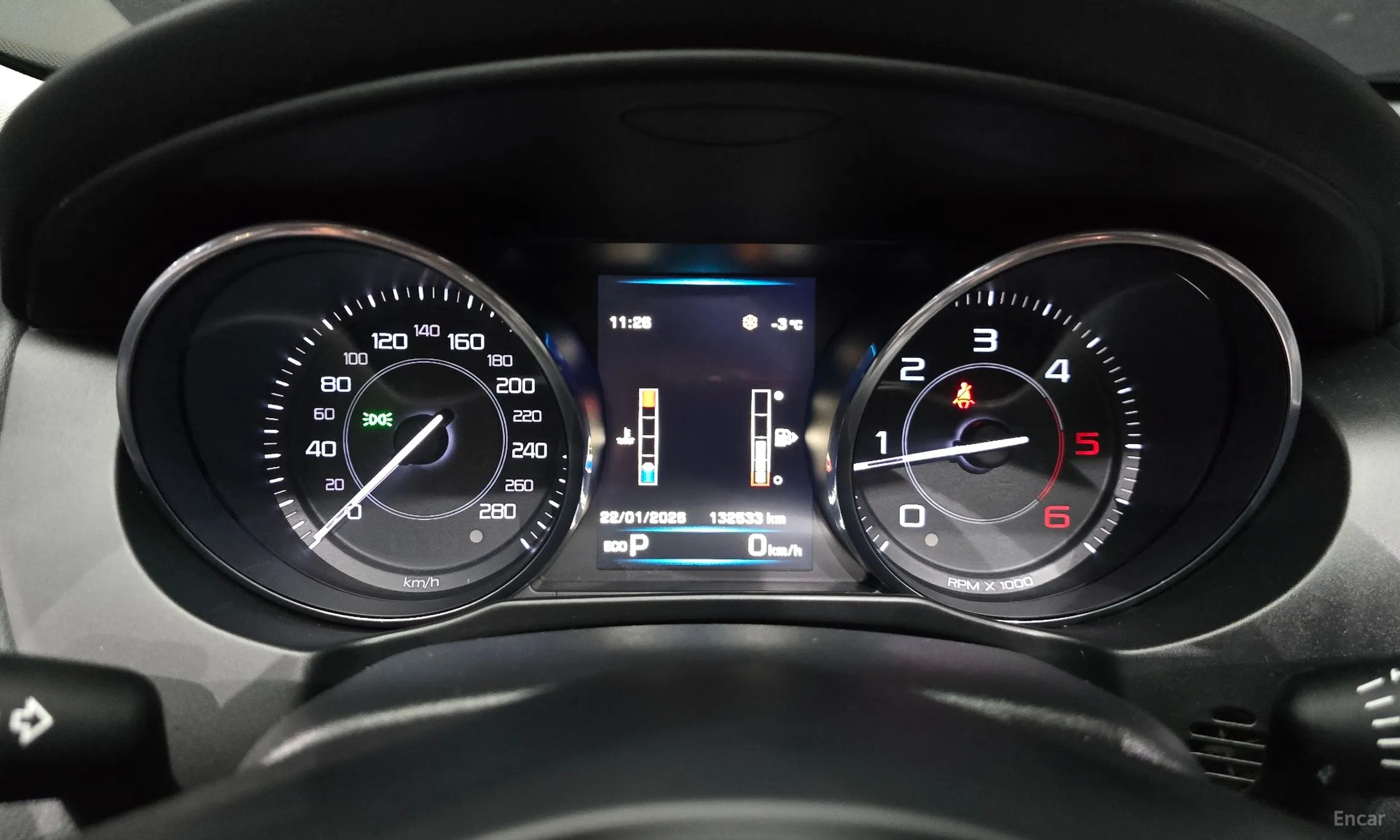 Jaguar XE превью 8