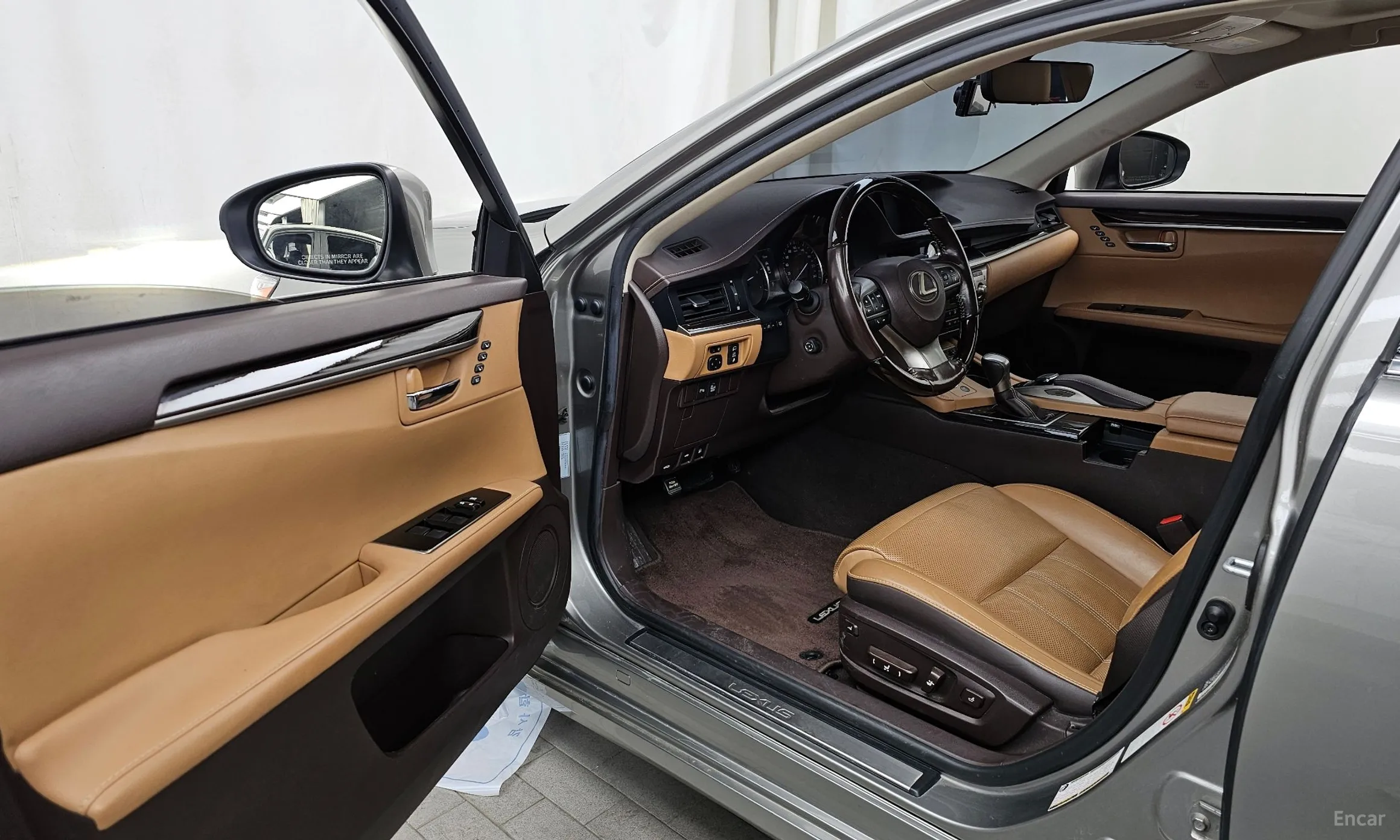 Lexus New ES350 превью 10