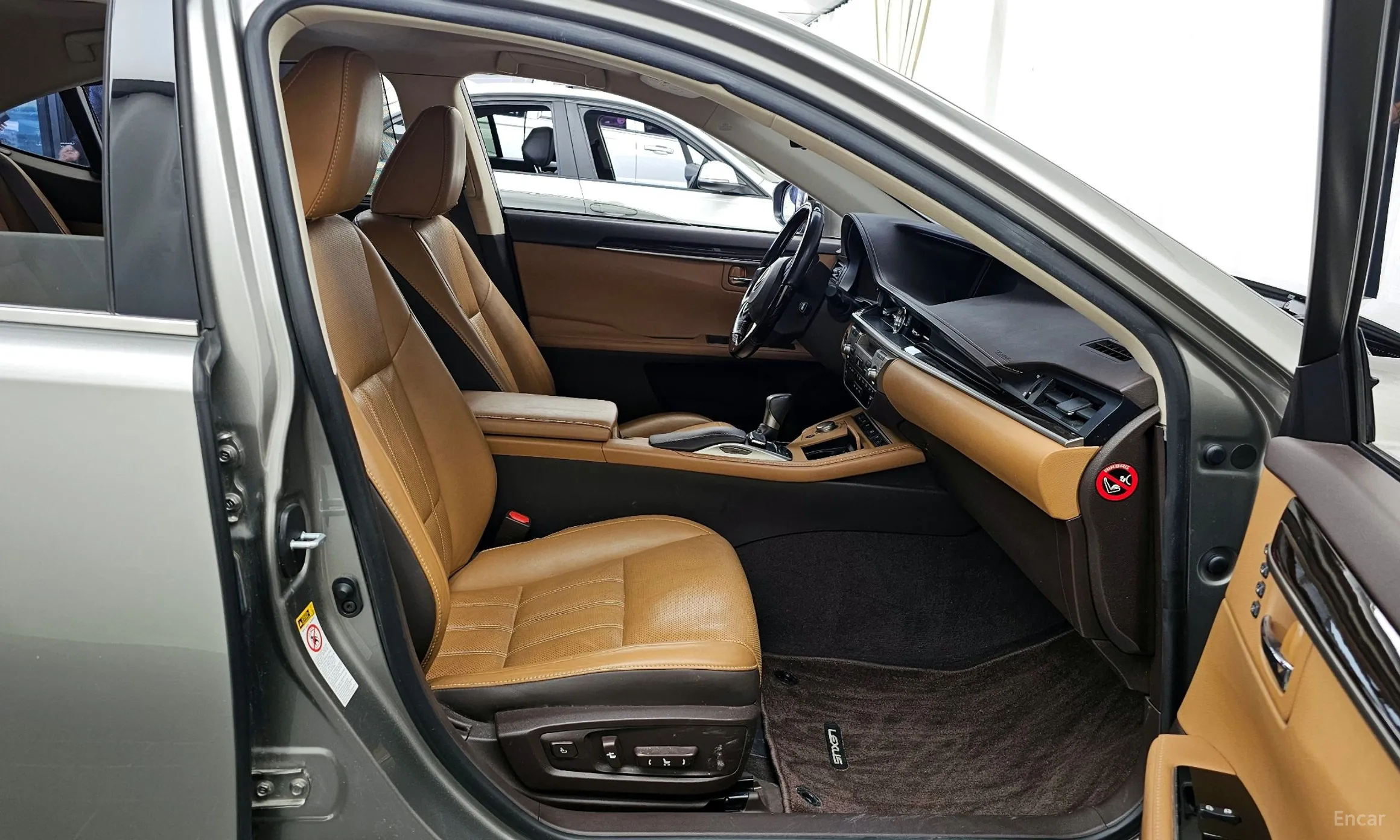 Lexus New ES350 превью 11