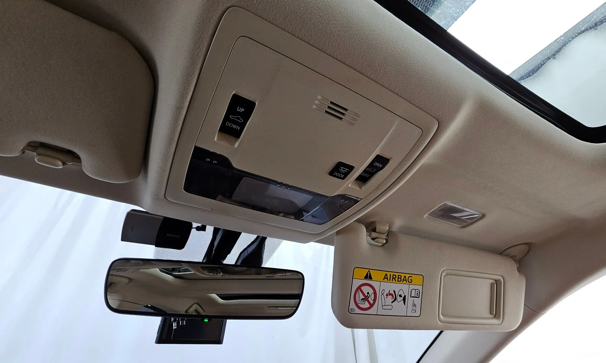 Lexus New ES350 превью 17