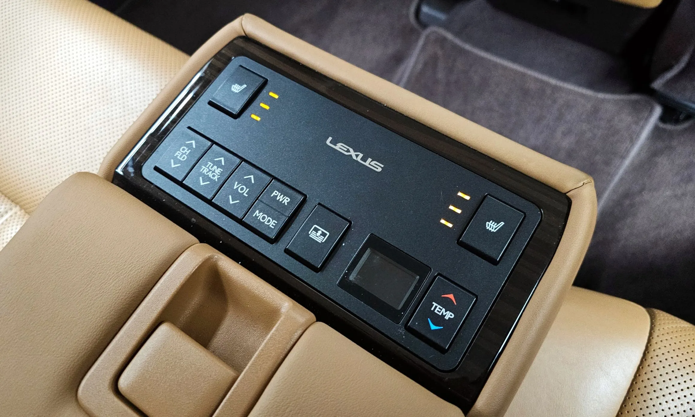 Lexus New ES350 превью 18
